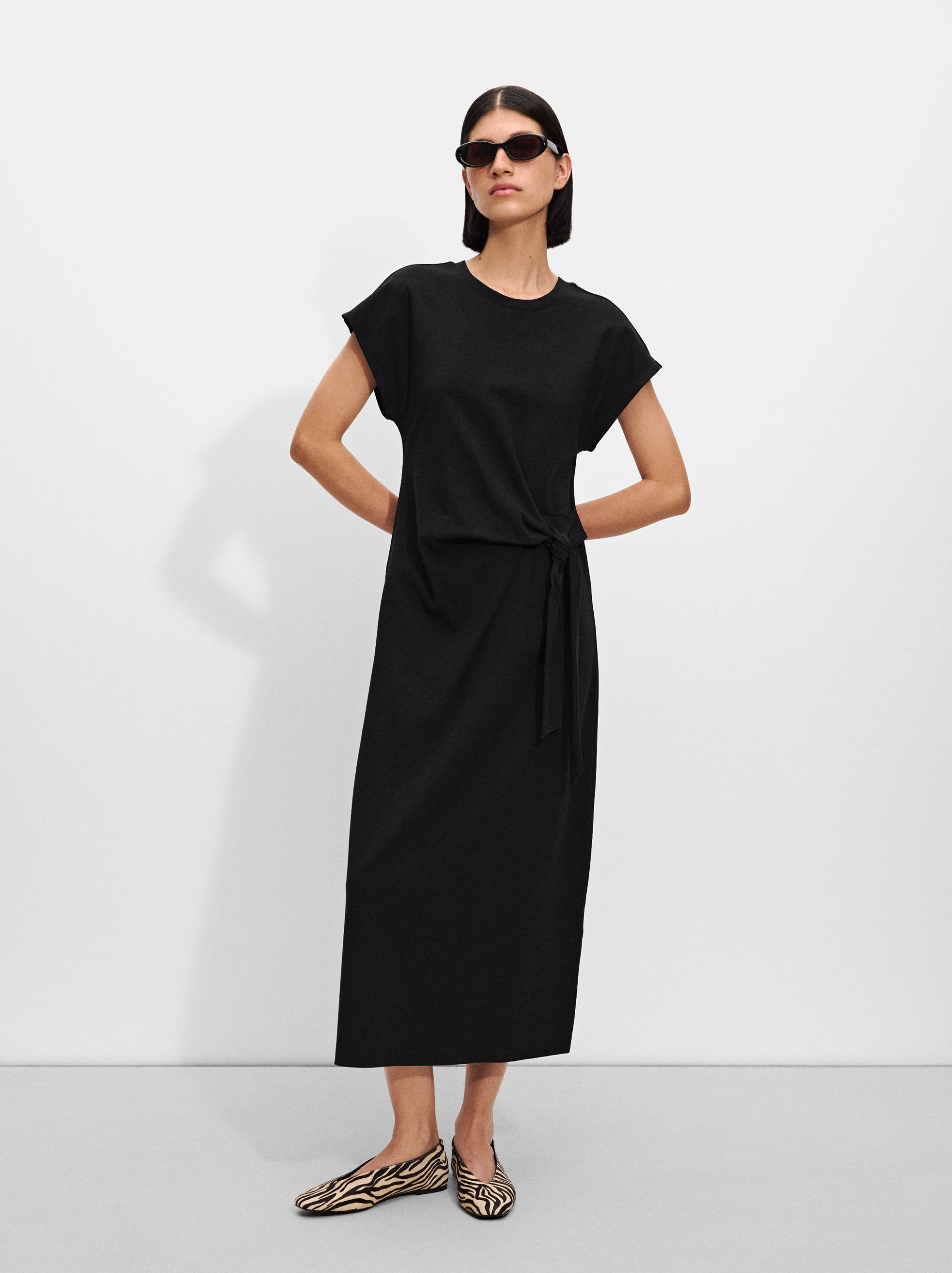 Dress With Knot