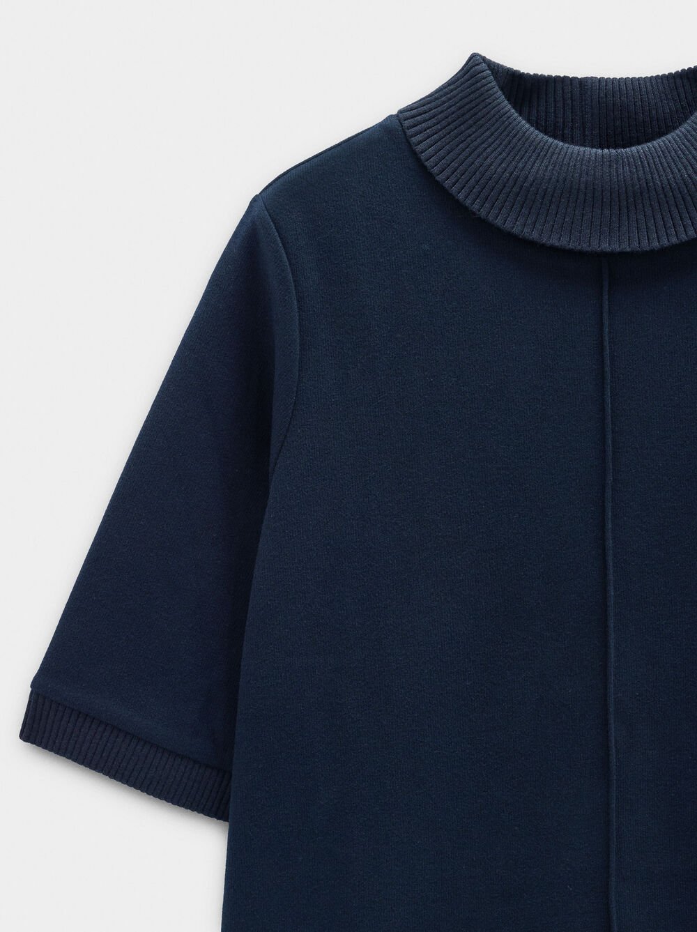 T-shirt with high neck