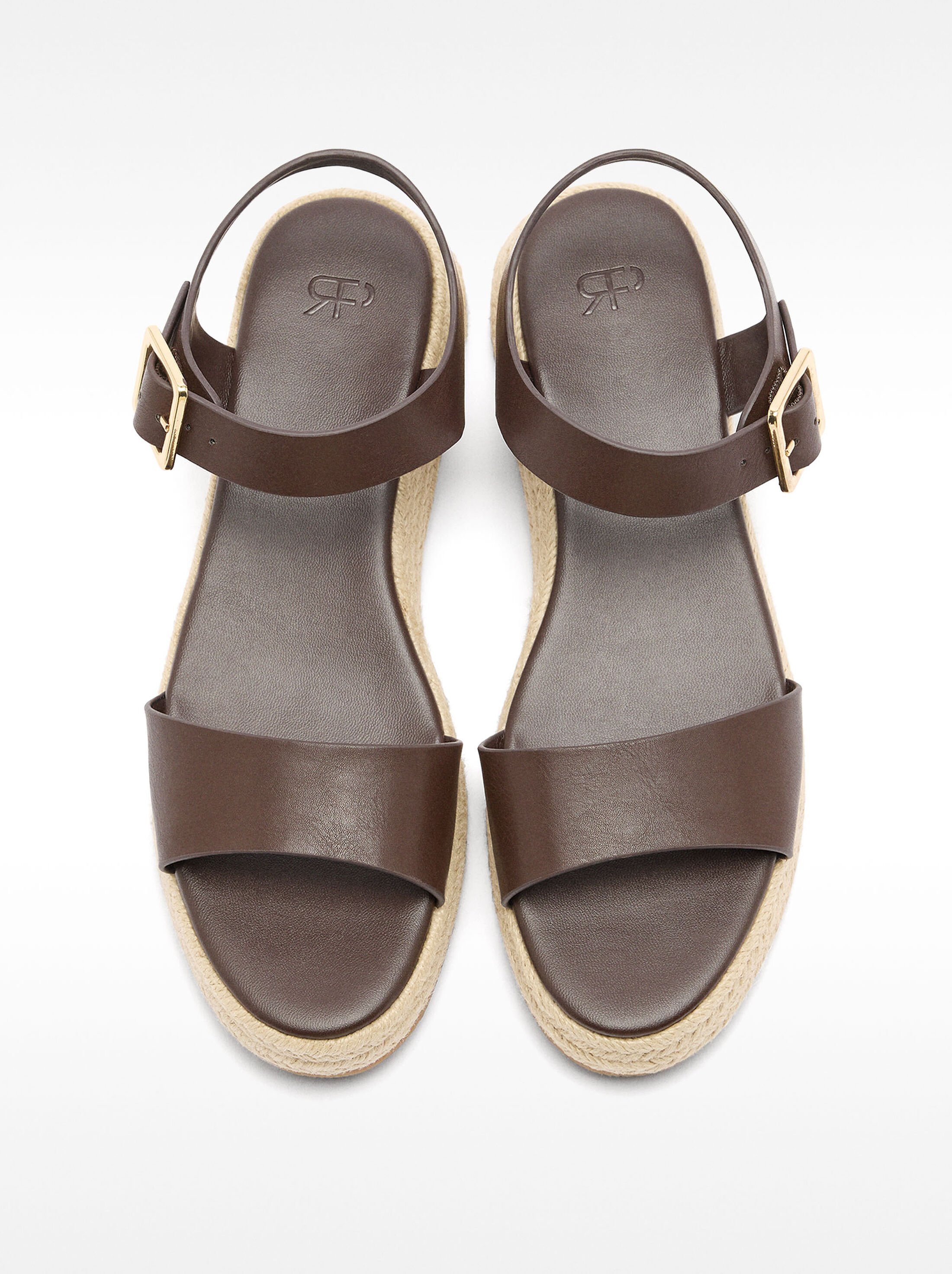 Sandalias de plataforma con hebilla image number 1.0