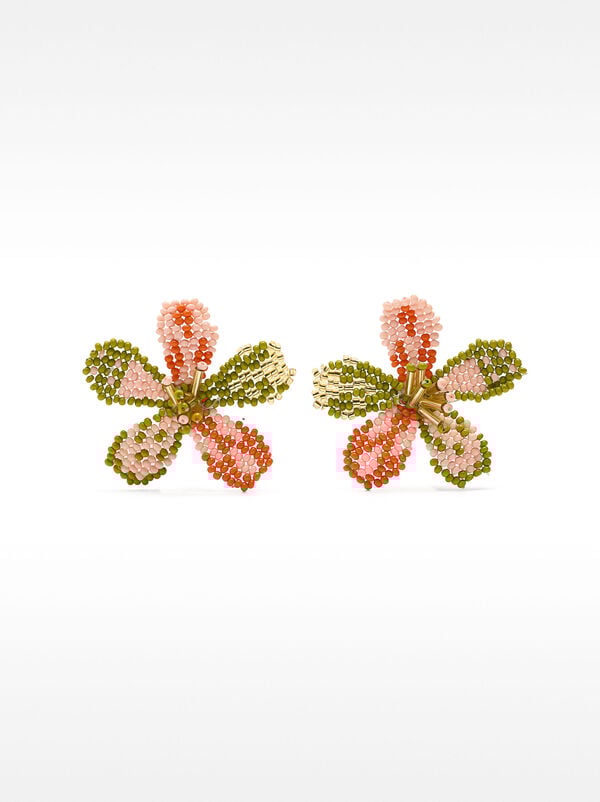 Beaded flower earrings