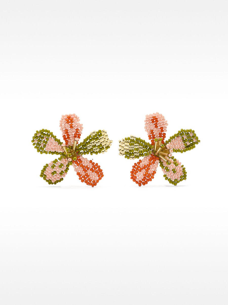 Boucles d'oreilles fleuries avec perles