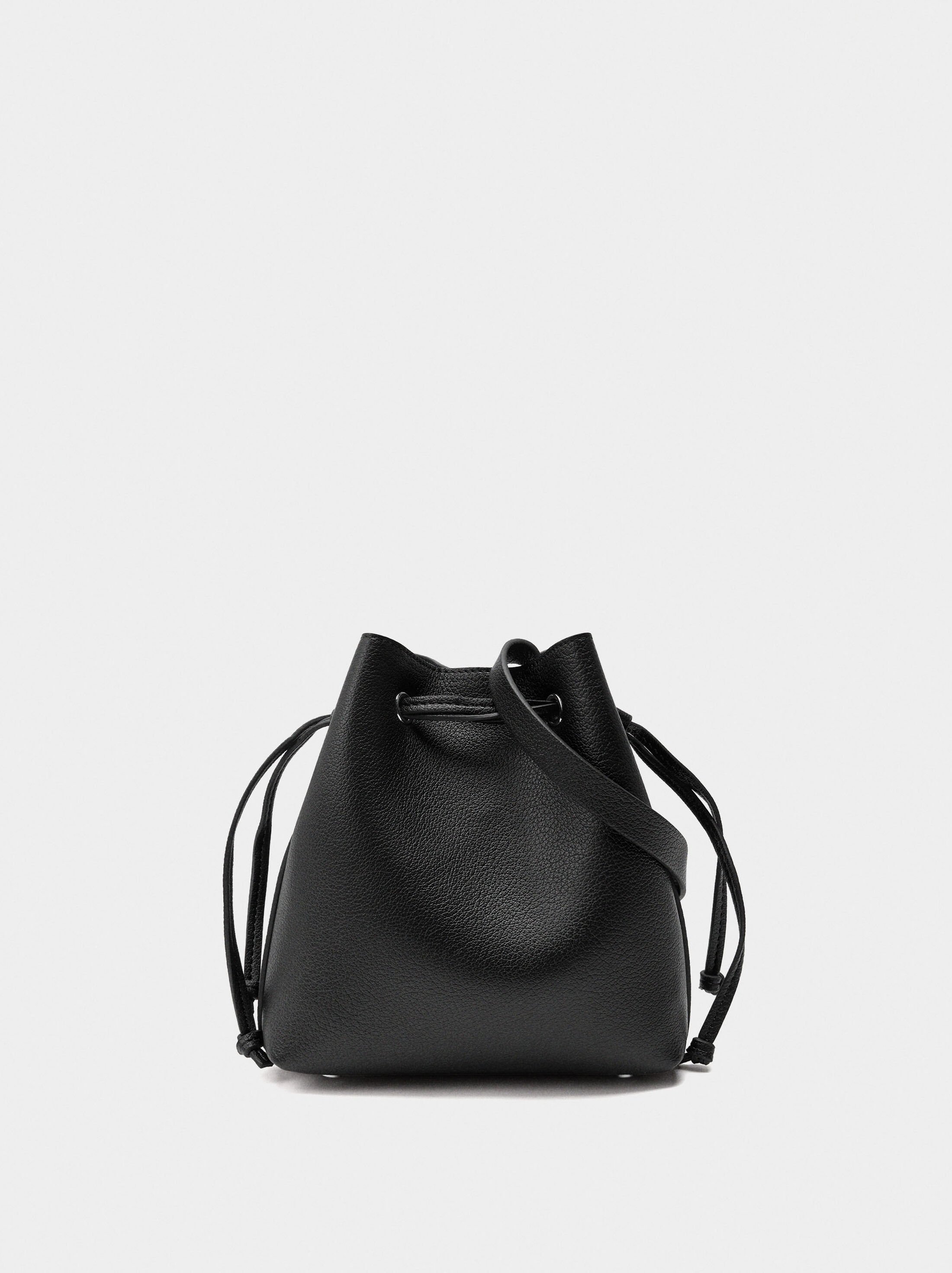 Bossa bandolera amb cordill image number 1.0