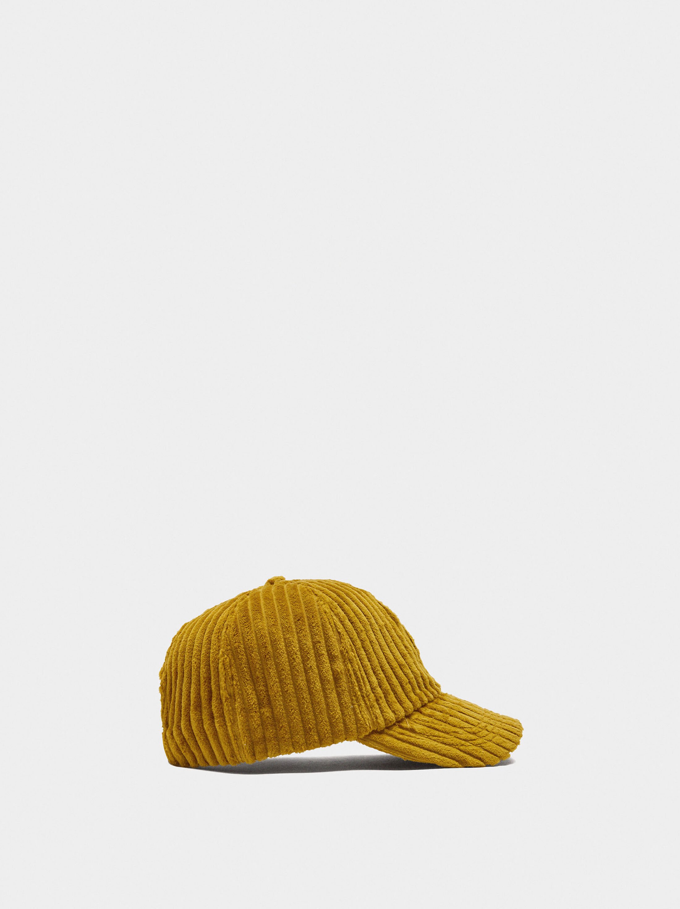 Gorra acanalat de vellut image number 0.0