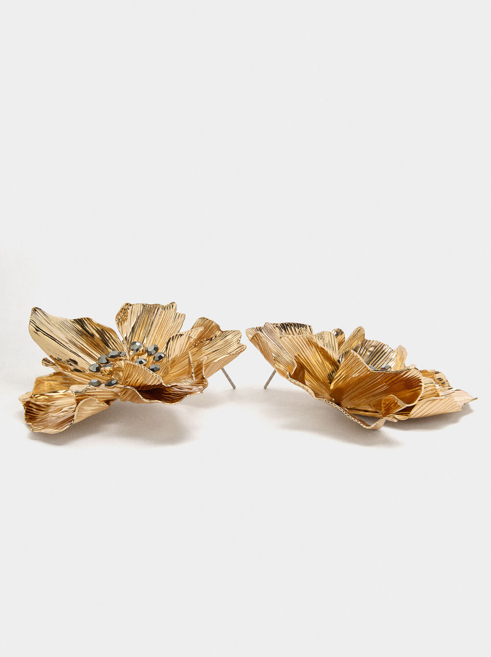 Maxi flower earrings with crystals