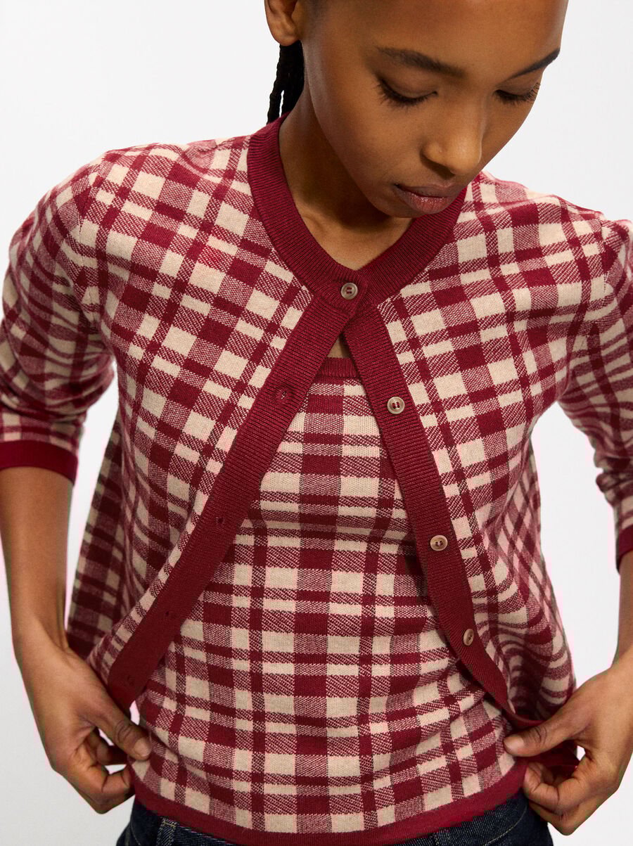 Jacquard knit cardigan with check pattern