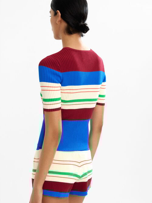 Knit sweater with contrast stripes