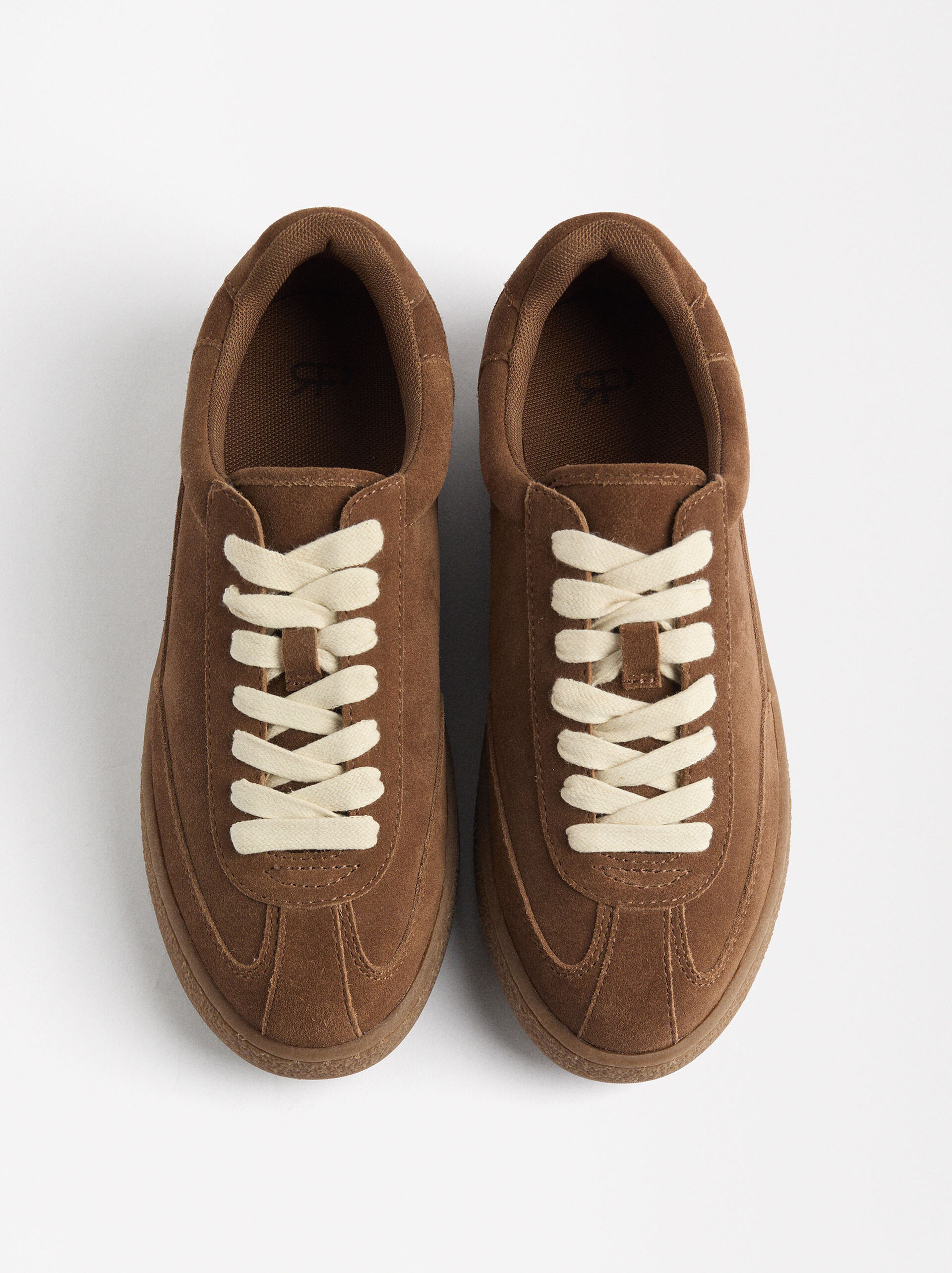Retro leather sneakers image number 0.0