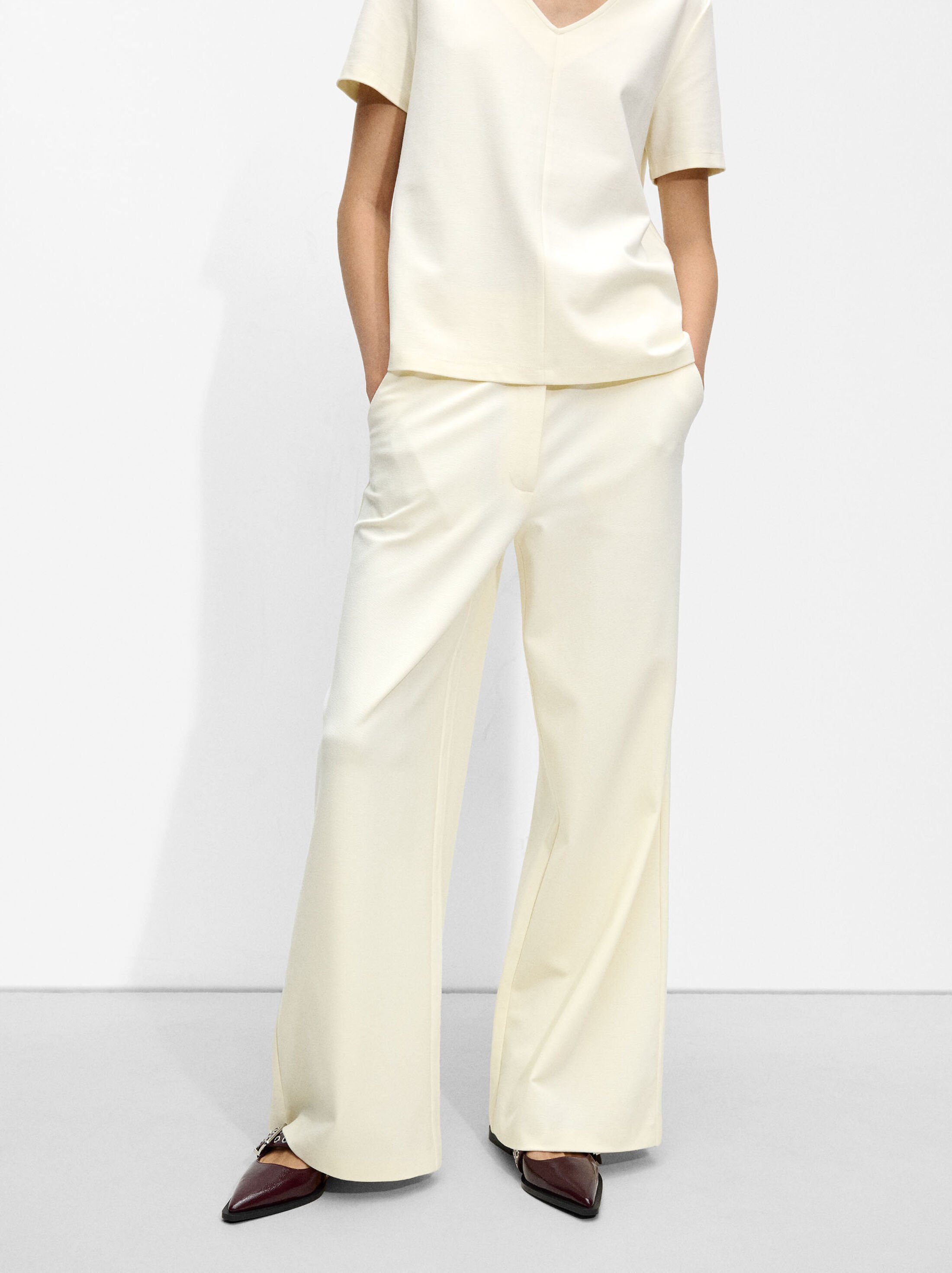Pantalones rectos image number 1.0