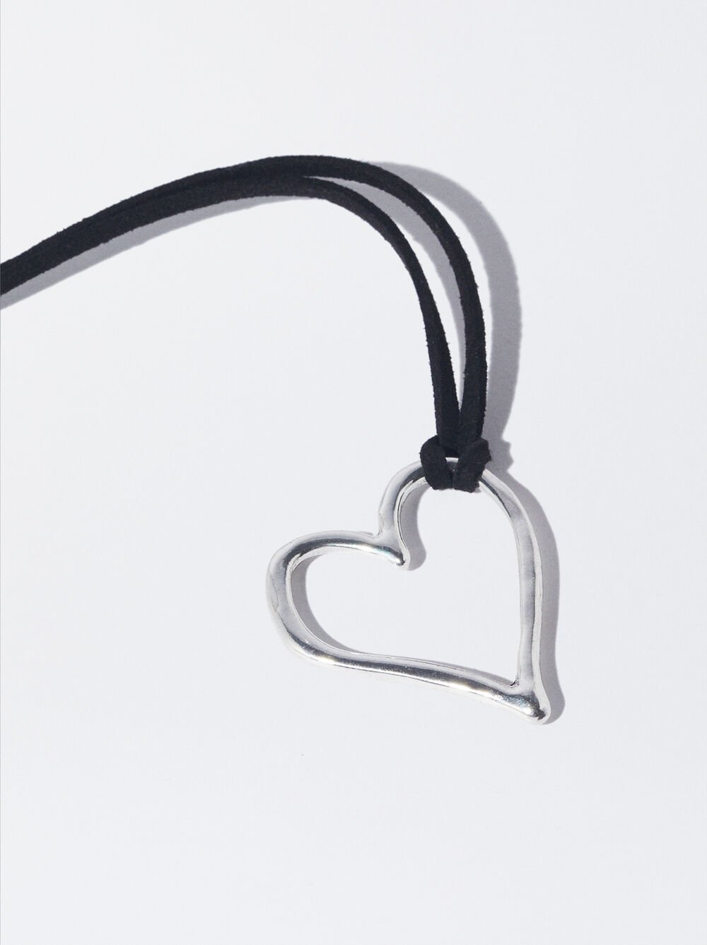 Cord Neckalace With Heart
