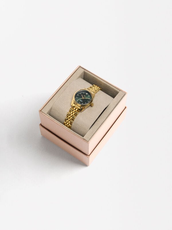 Watch with stainless steel wristband