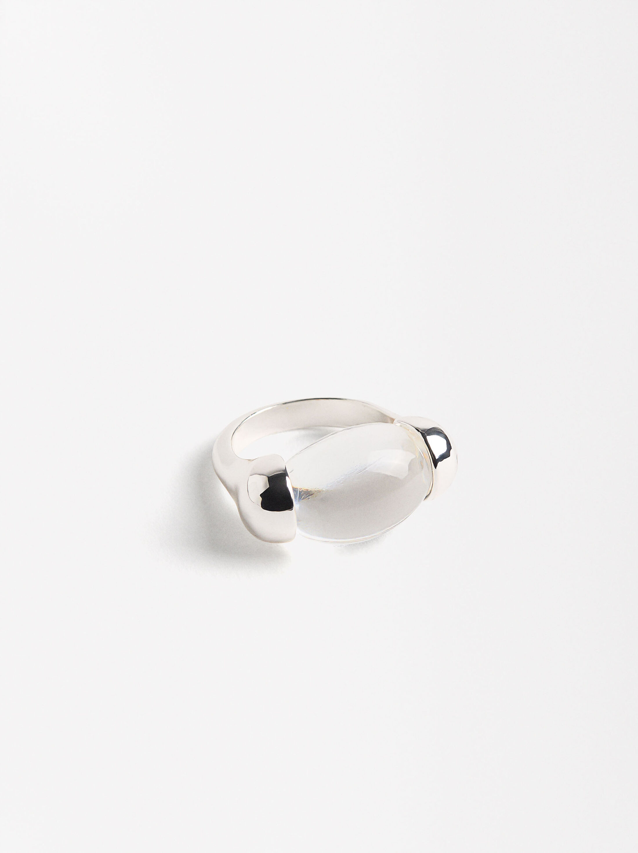 Oval transparent resin ring image number 3.0