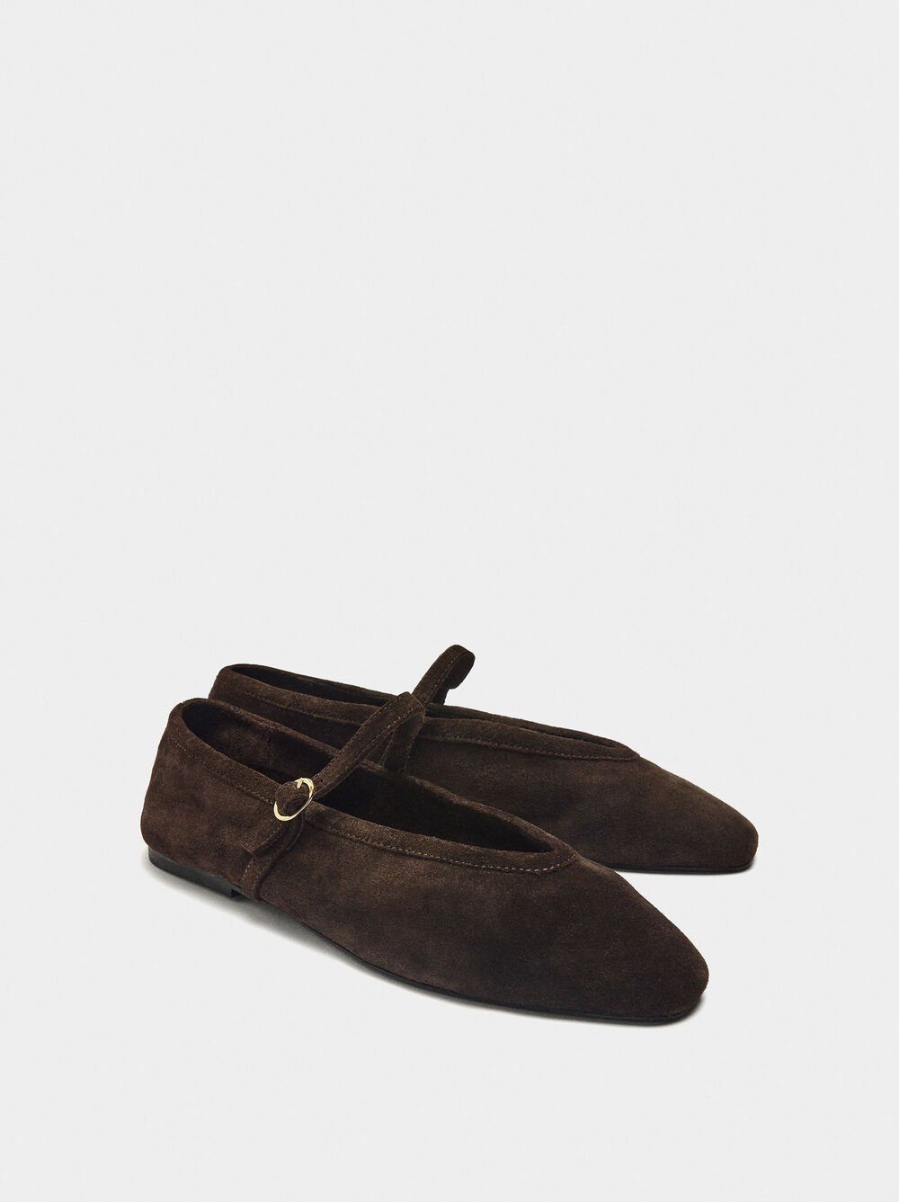 Leather ballet flats with strap and buckle