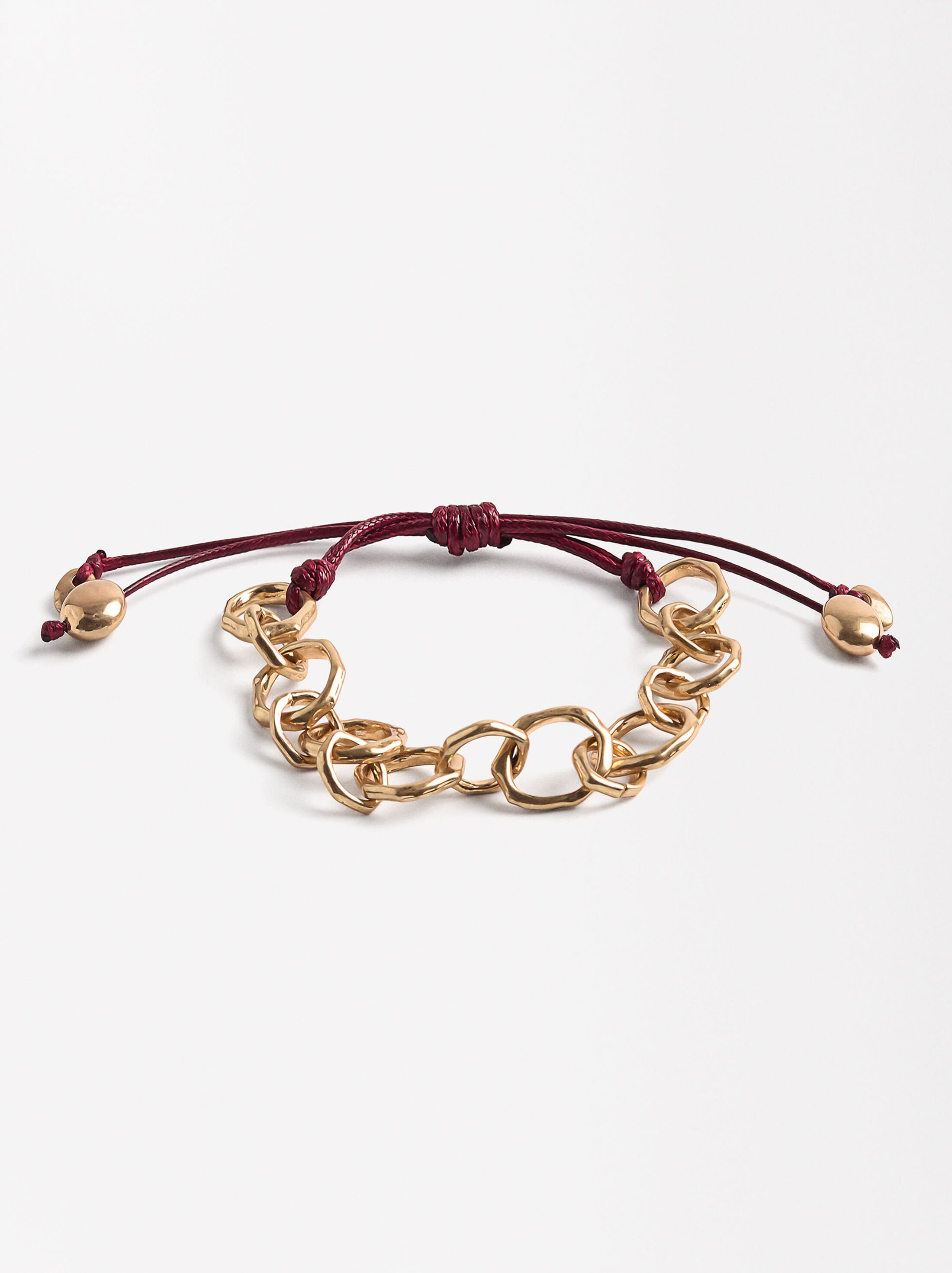 Shoe bracelet with chain links image number 0.0