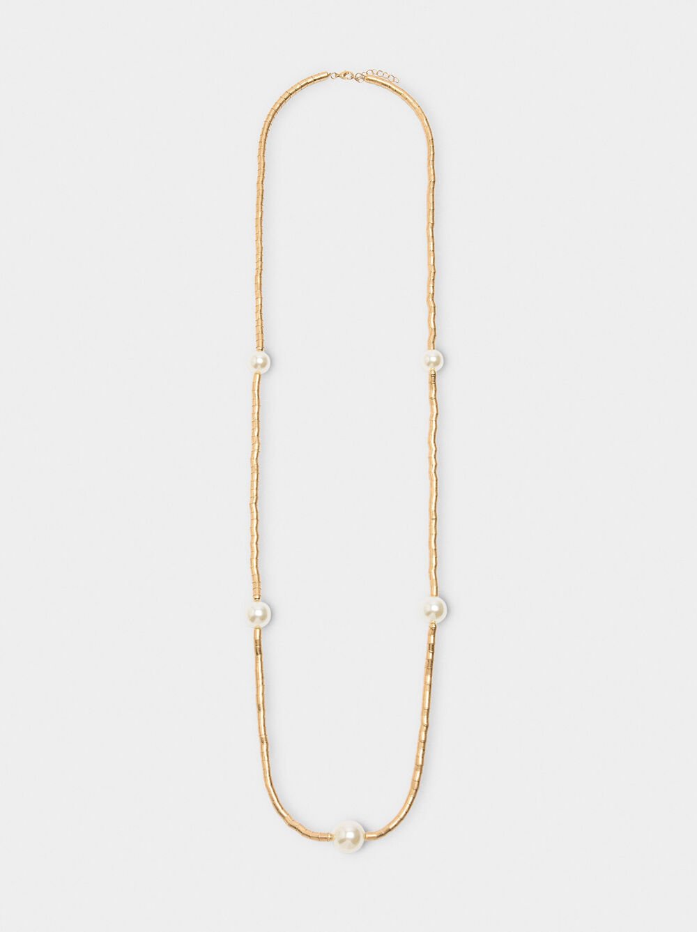 Collar largo con perlas