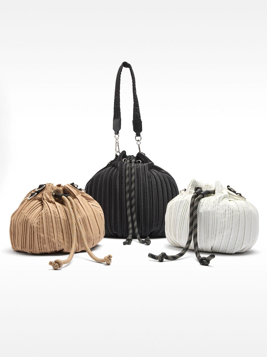 Plissierte Beuteltasche
