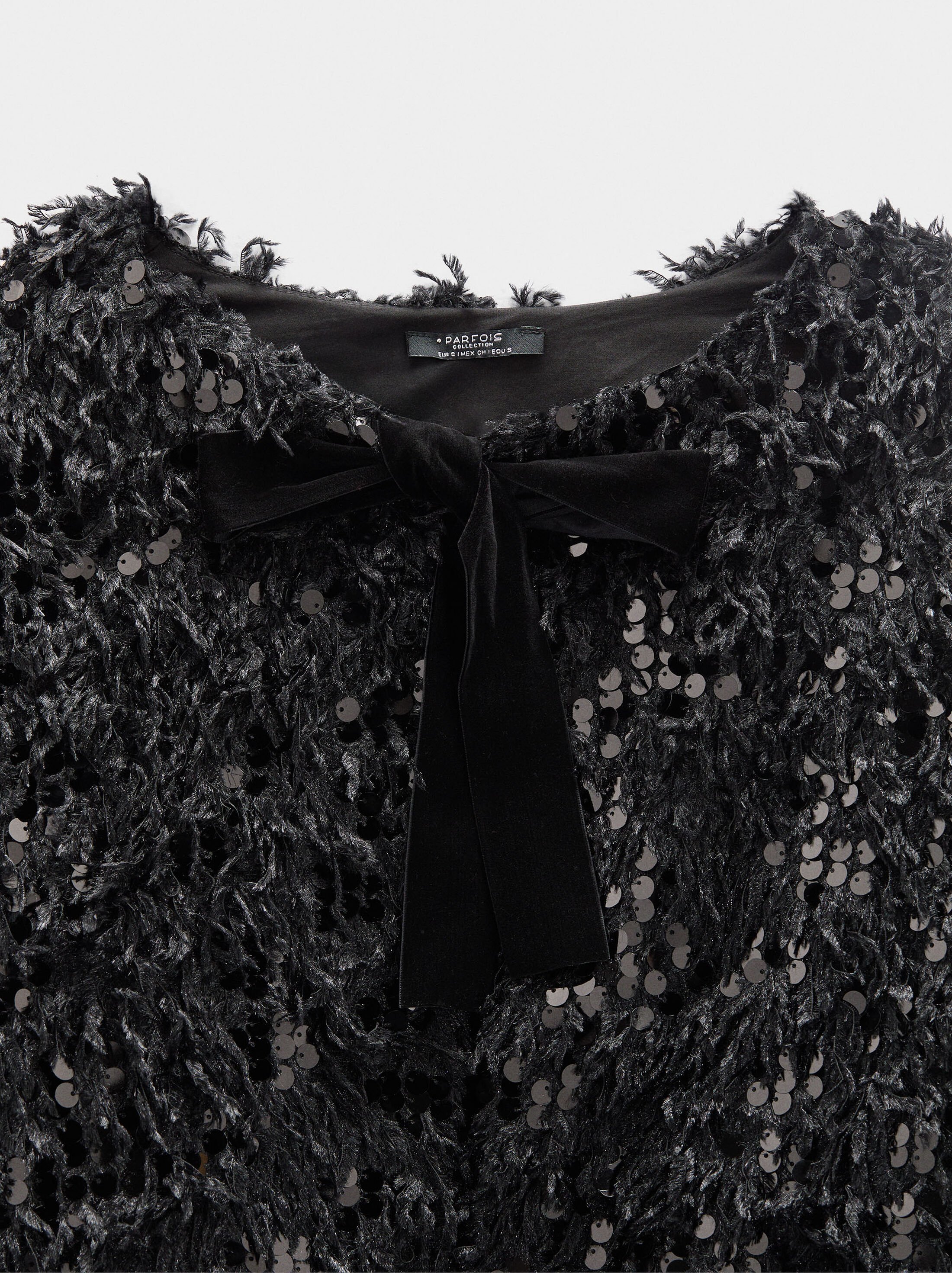 Voluminous cardigan with sequins image number 6.0