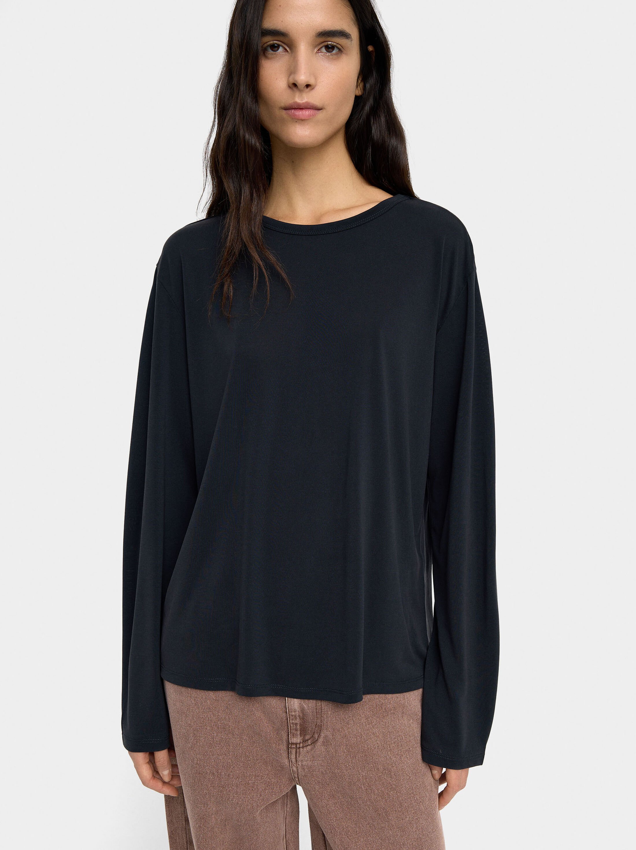Samarreta llisa de màniga llarga image number 1.0