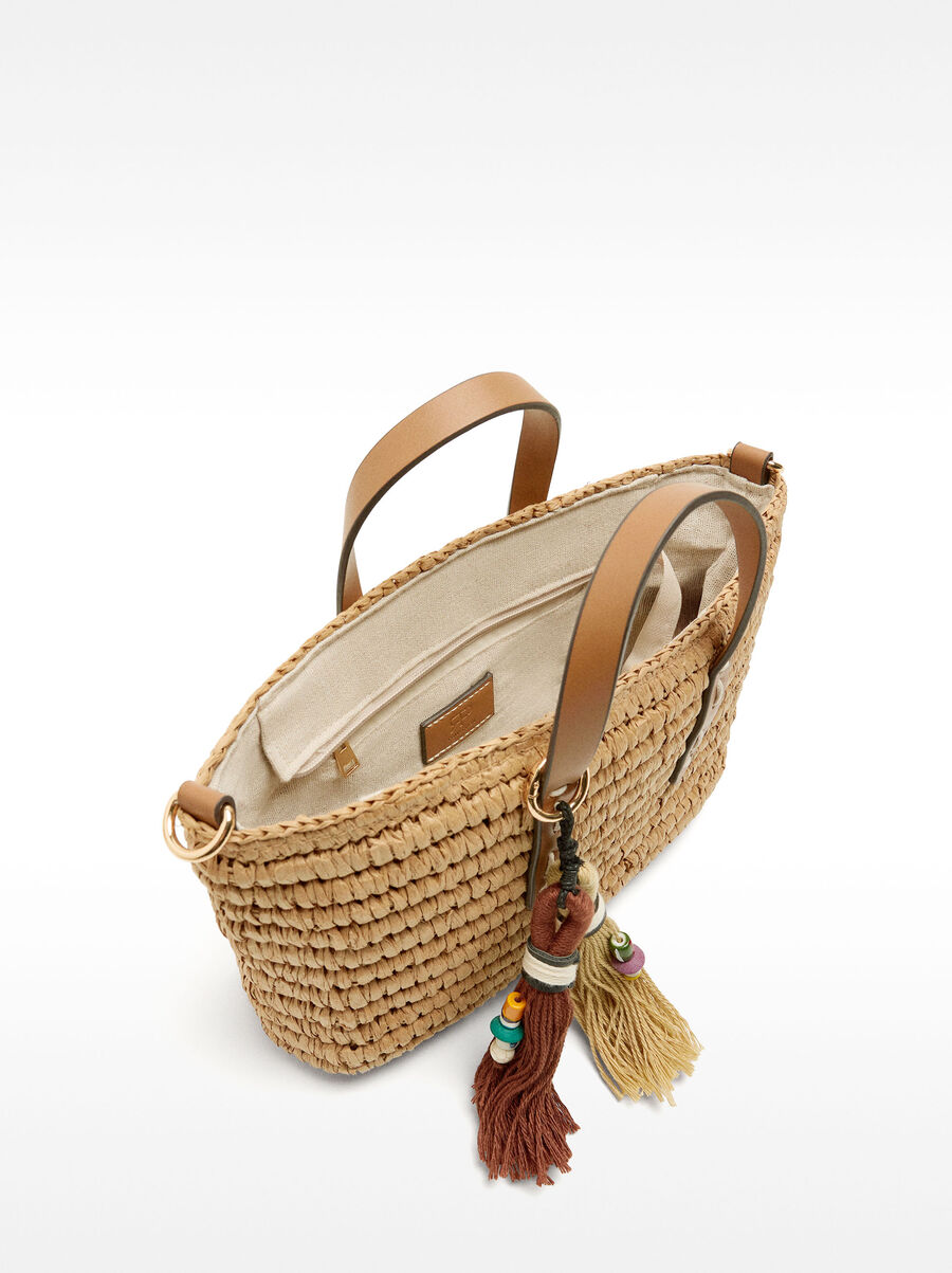 Tote bag with straw effect and pendant M