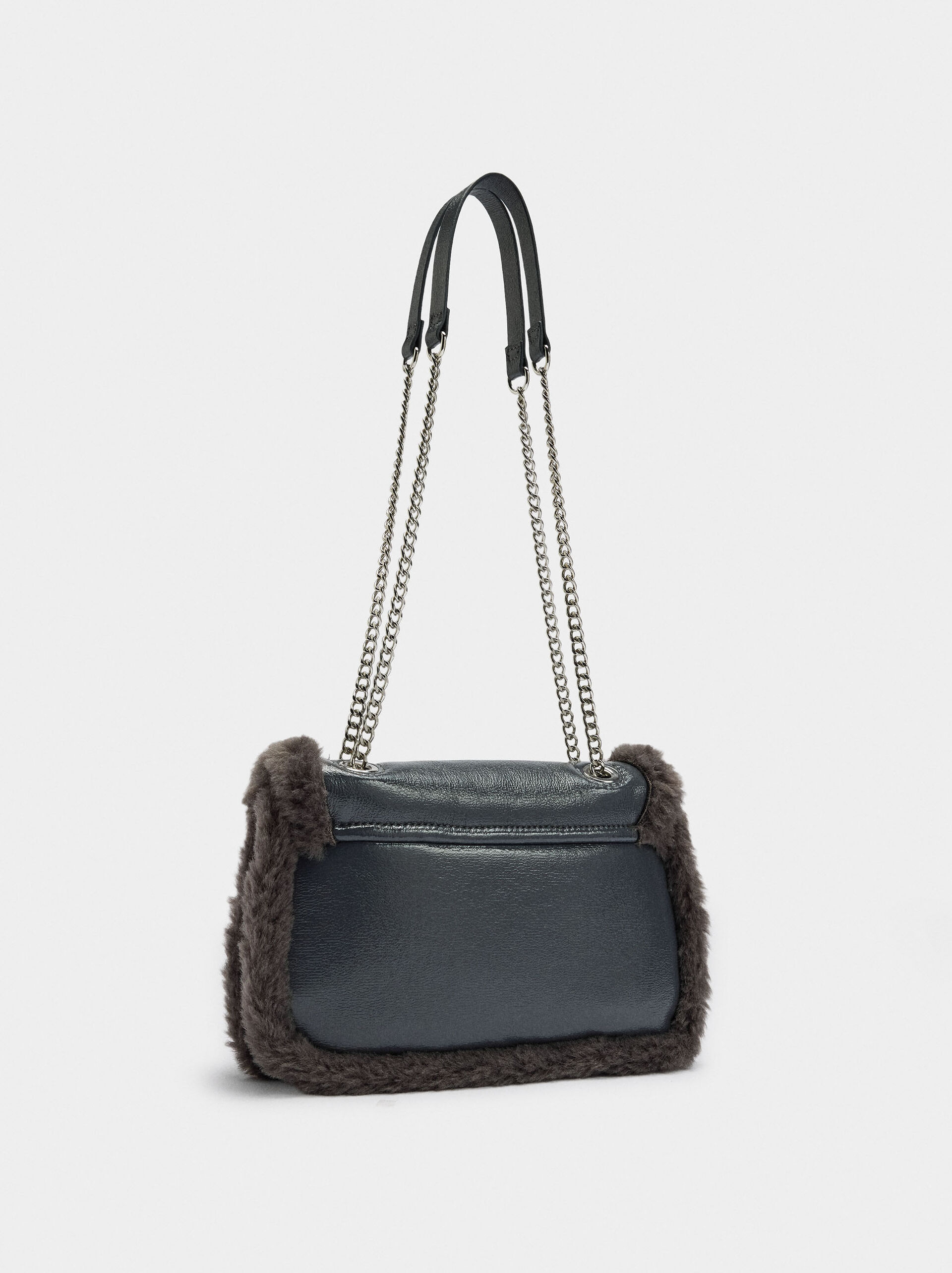 Shoulder bag with fur effect edges image number 2.0