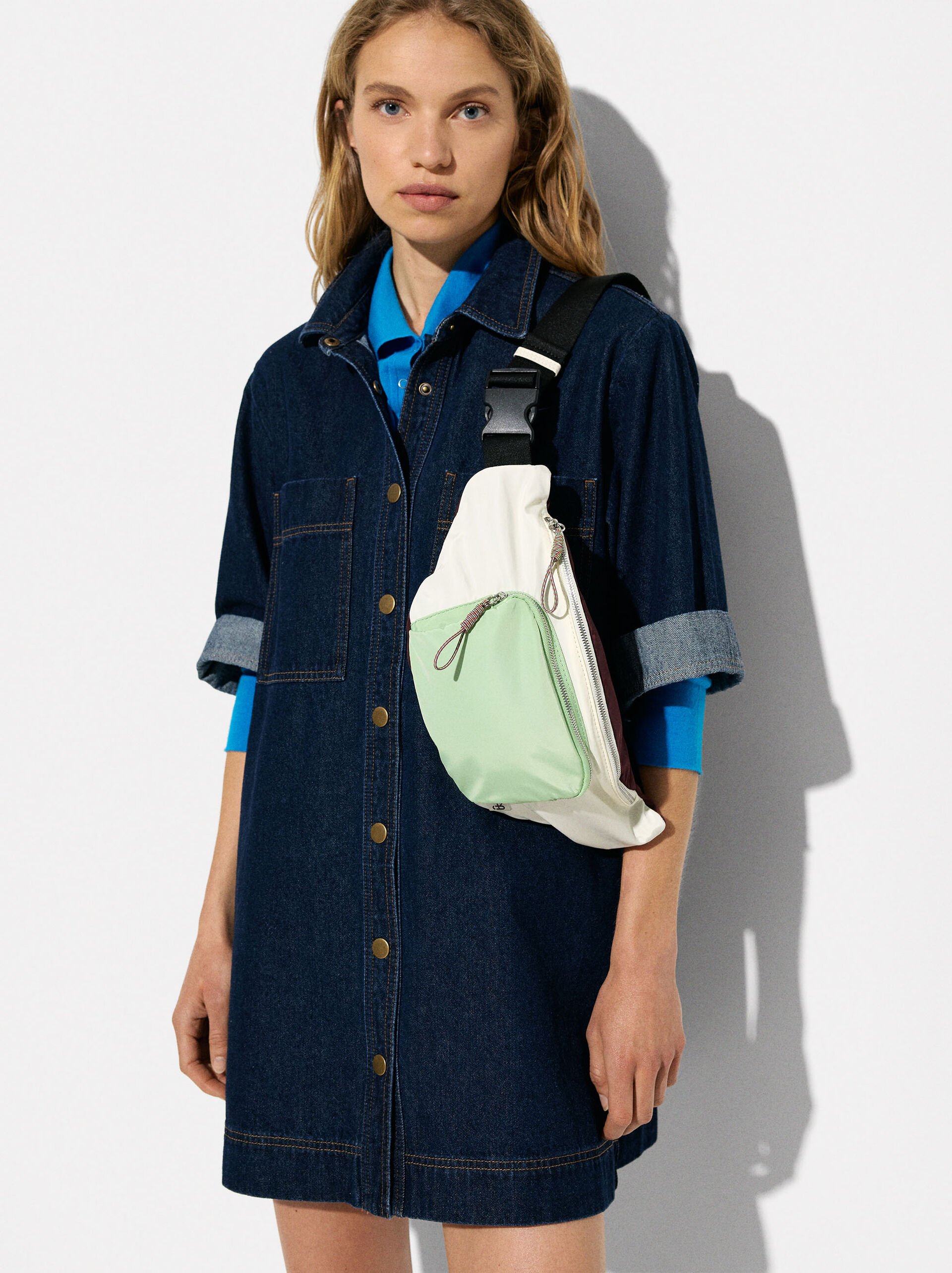 Nylon bum bag image number 0.0