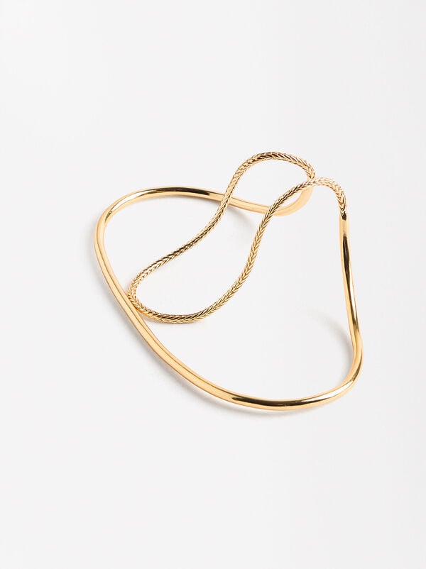 Rigid bracelet with chain