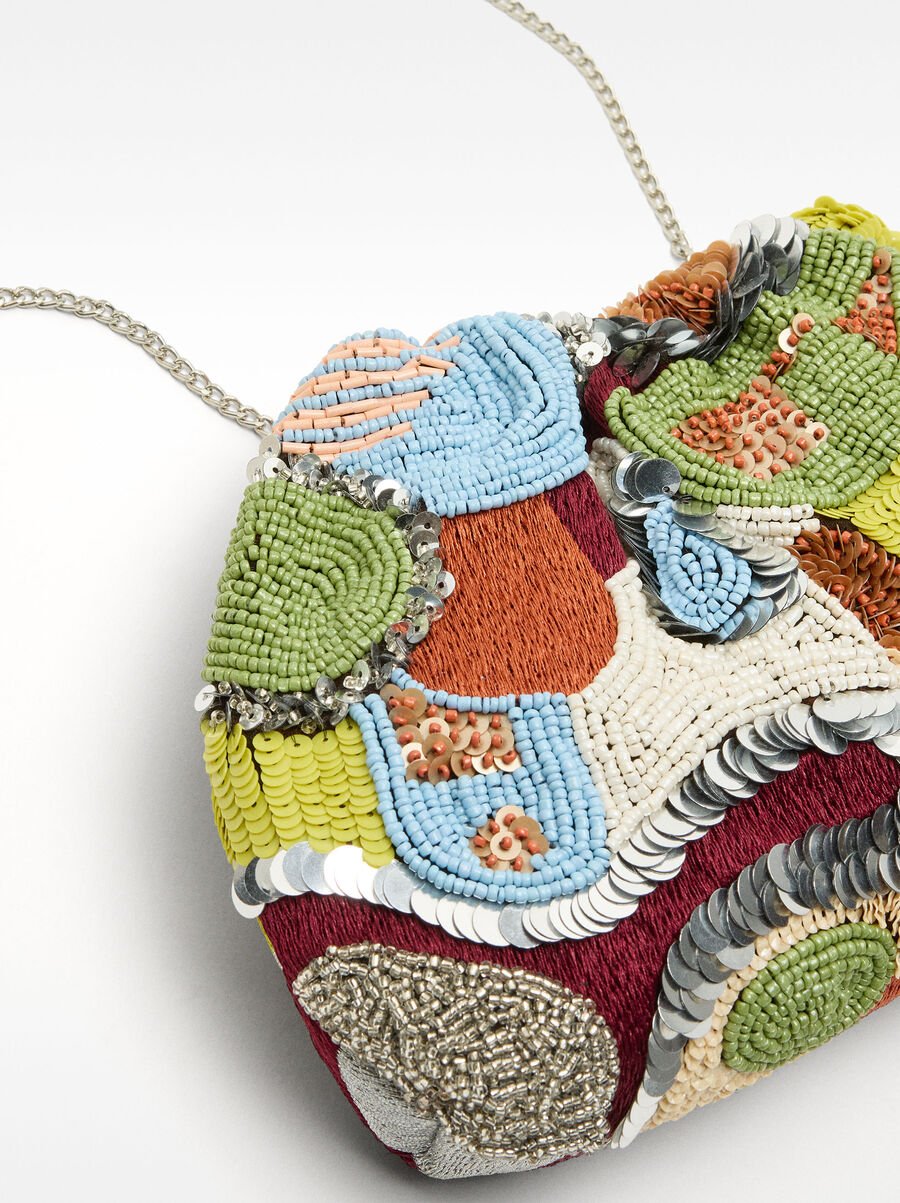 Party bag with beads