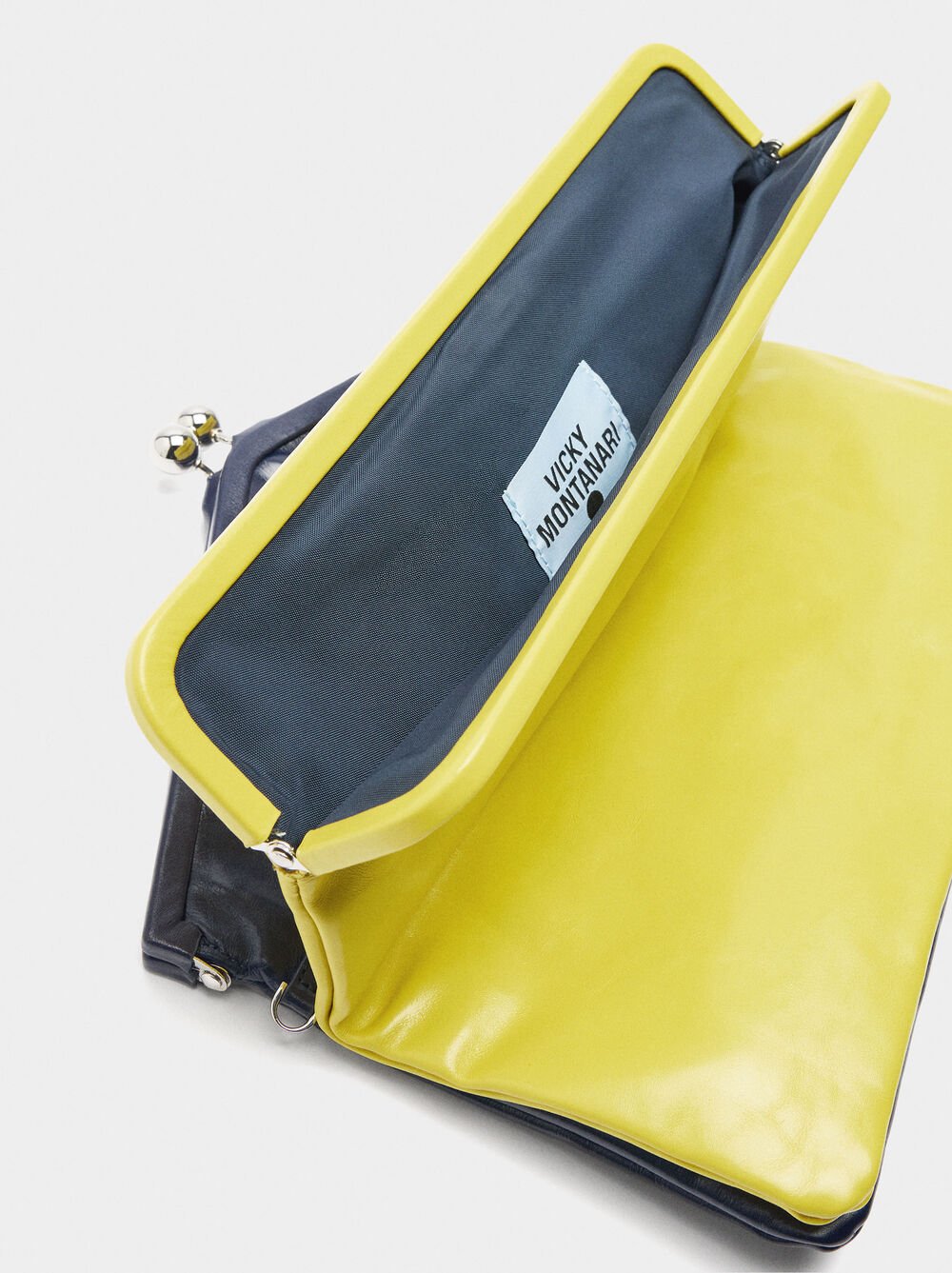 Double envelope bag in bicolour leather