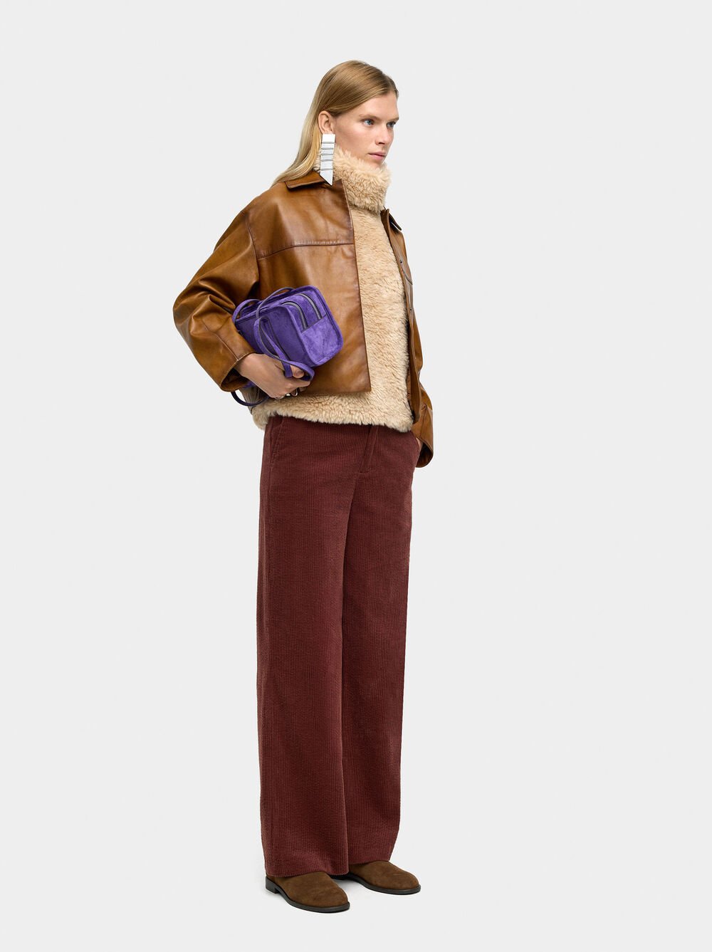Corduroy trousers with 100% cotton