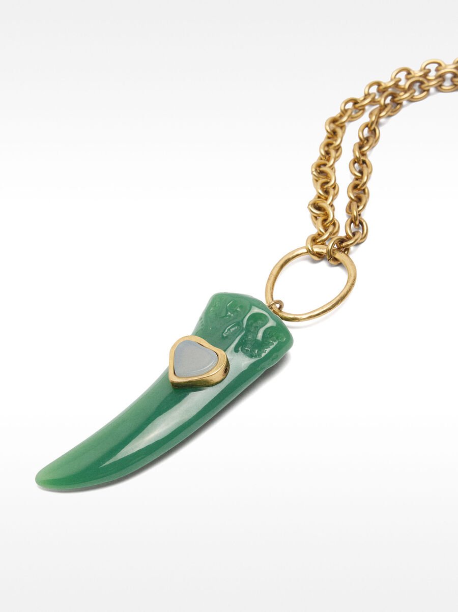 Long necklace of links with stone pendant