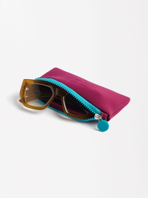 Graduated reading glasses 1.5 x
