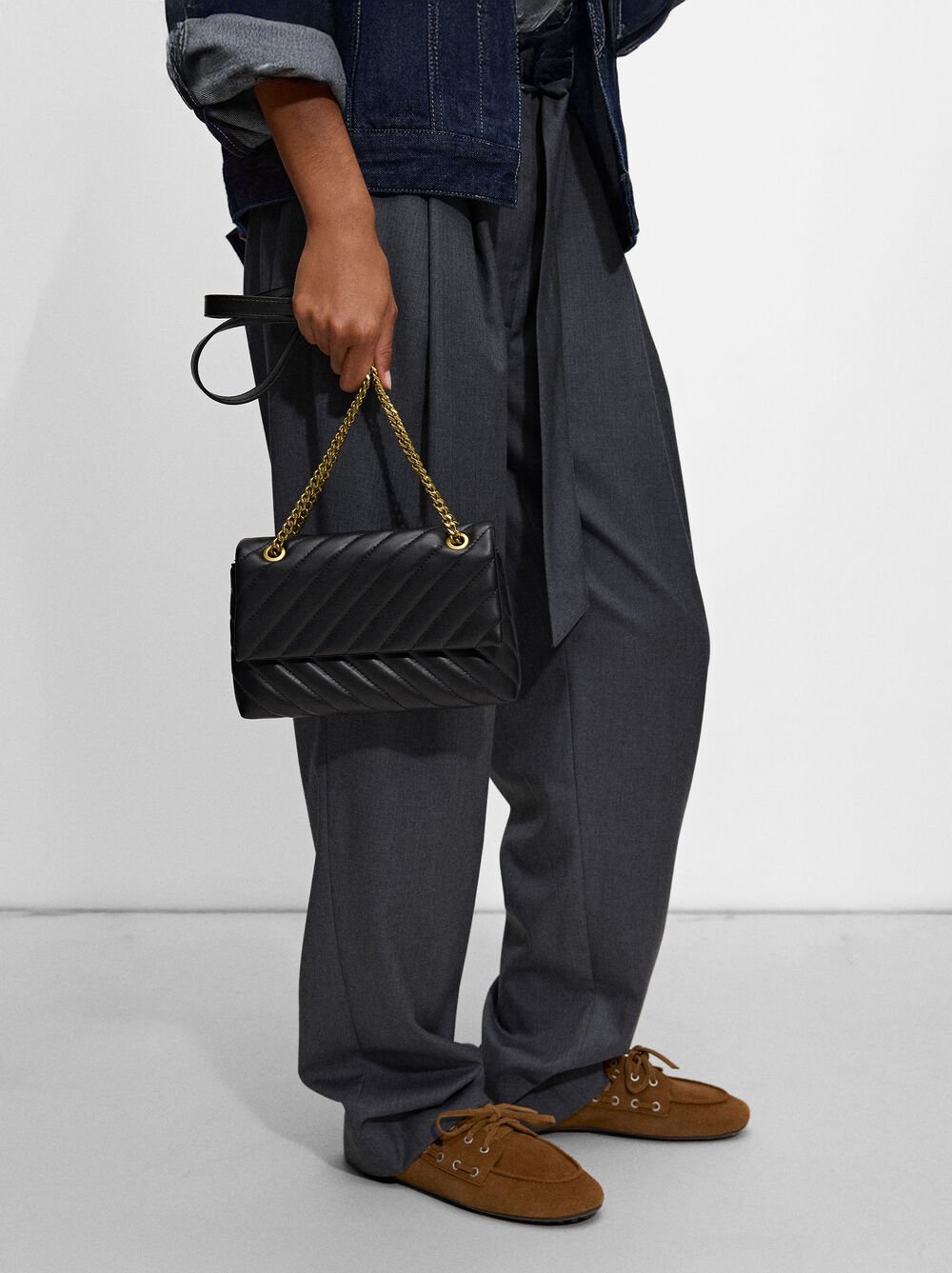 Quilted shoulder bag