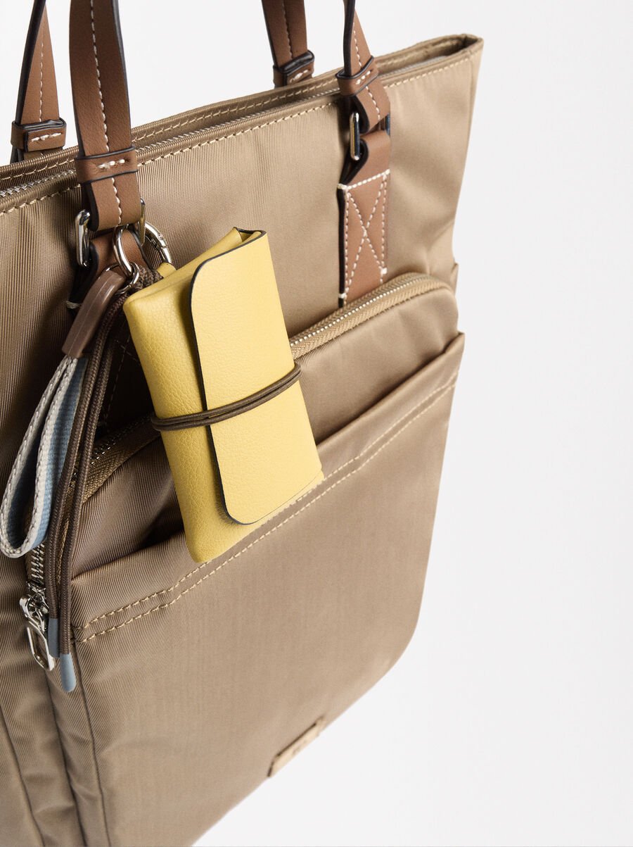 Sac à dos en nylon avec pendentif
