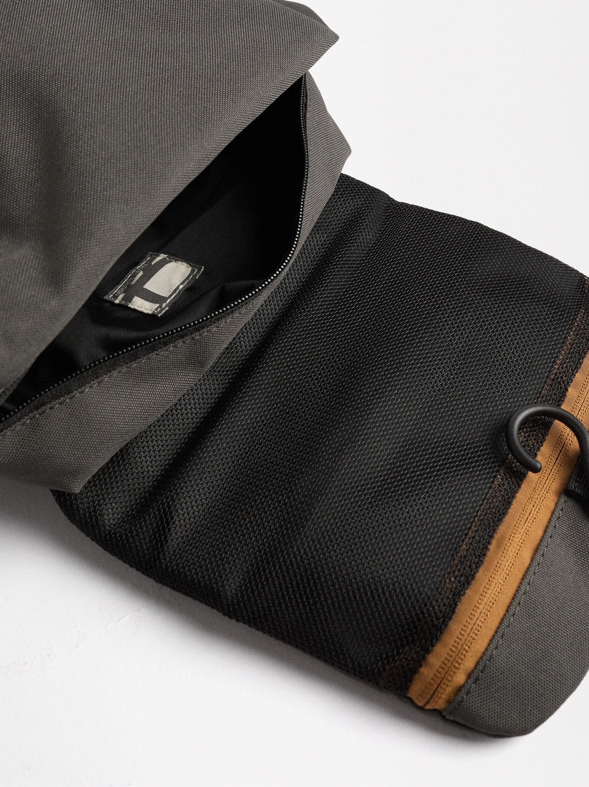 Nylon multi-purpose bag image number 3.0