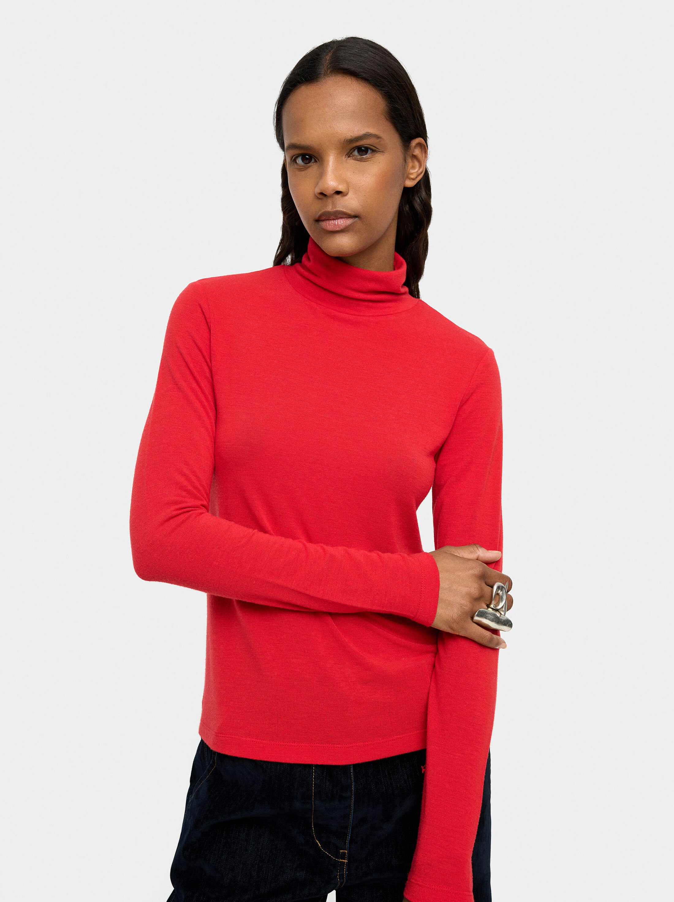 T-shirt with long sleeves and high neck image number 1.0