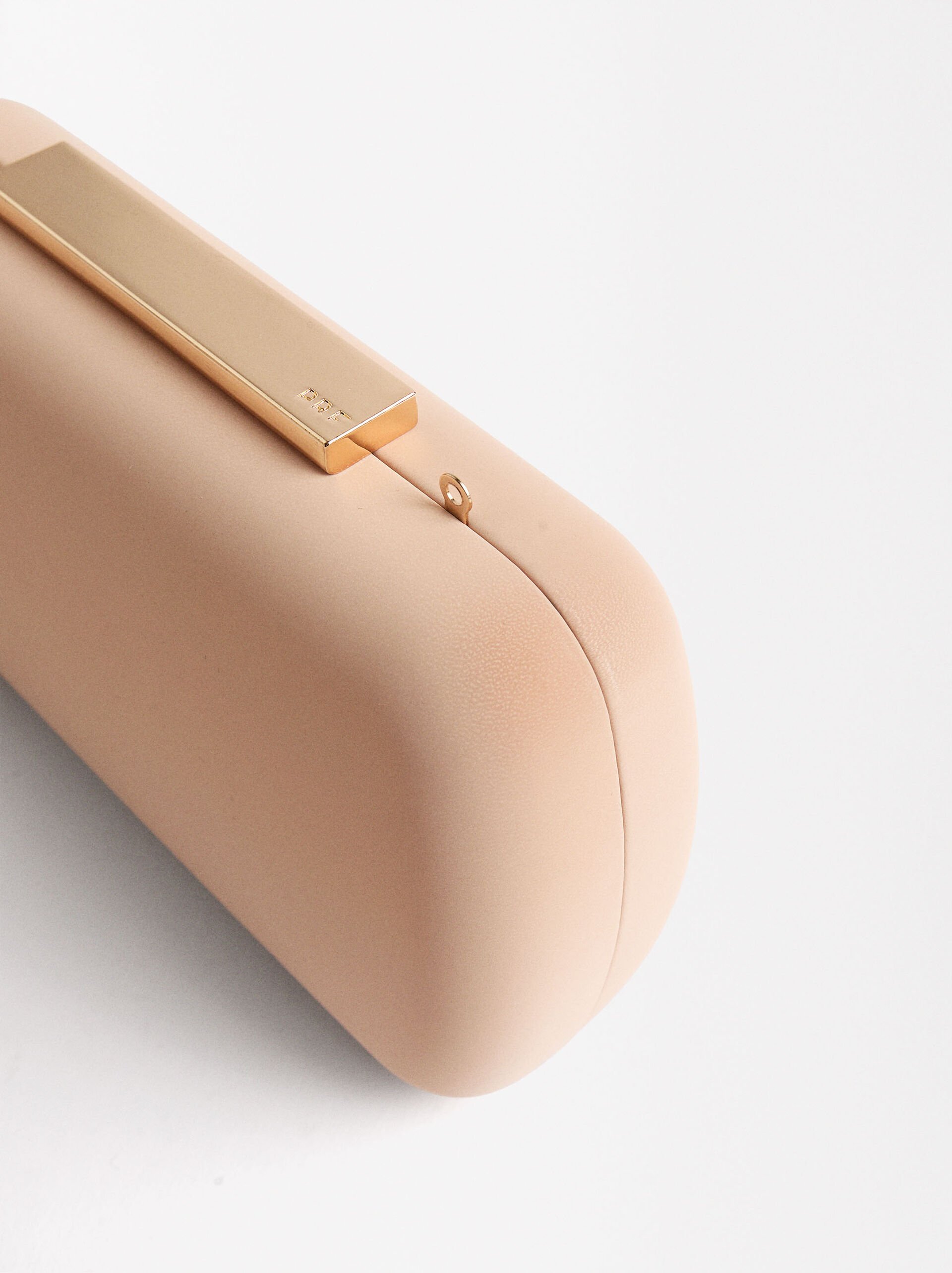 Clutch con tracolla a catena image number 2.0