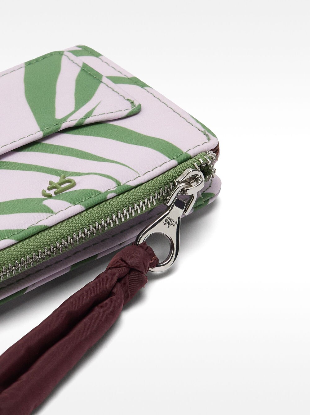 Printed nylon wallet