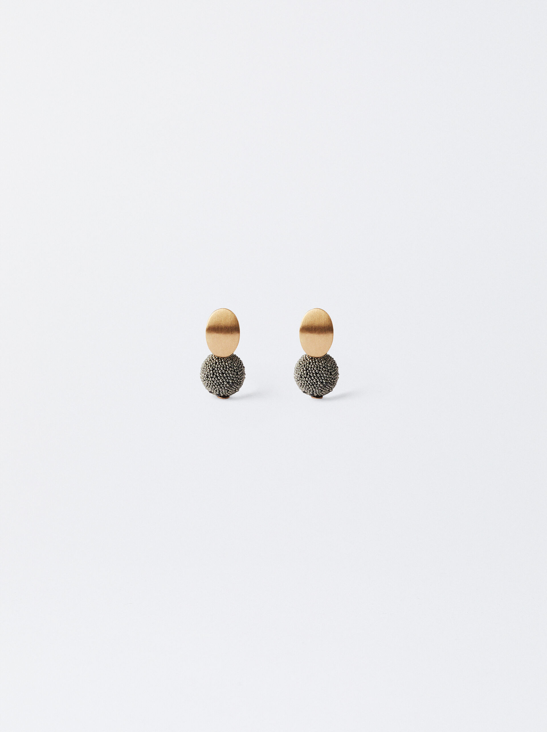 Short earrings with rhinestones image number 0.0