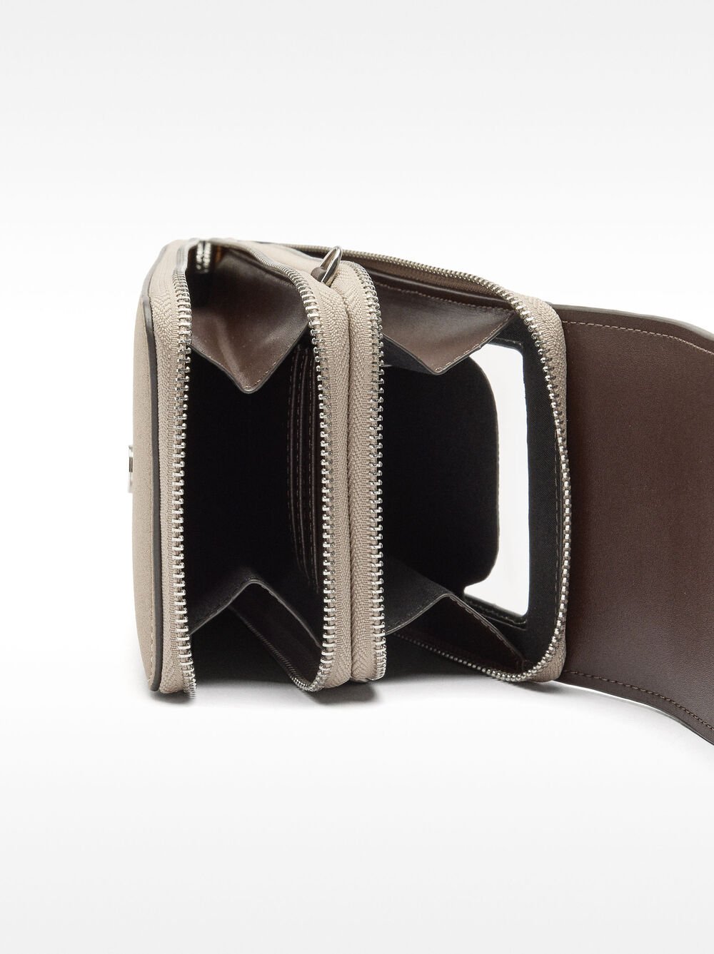 Bolso para móvil efecto piel