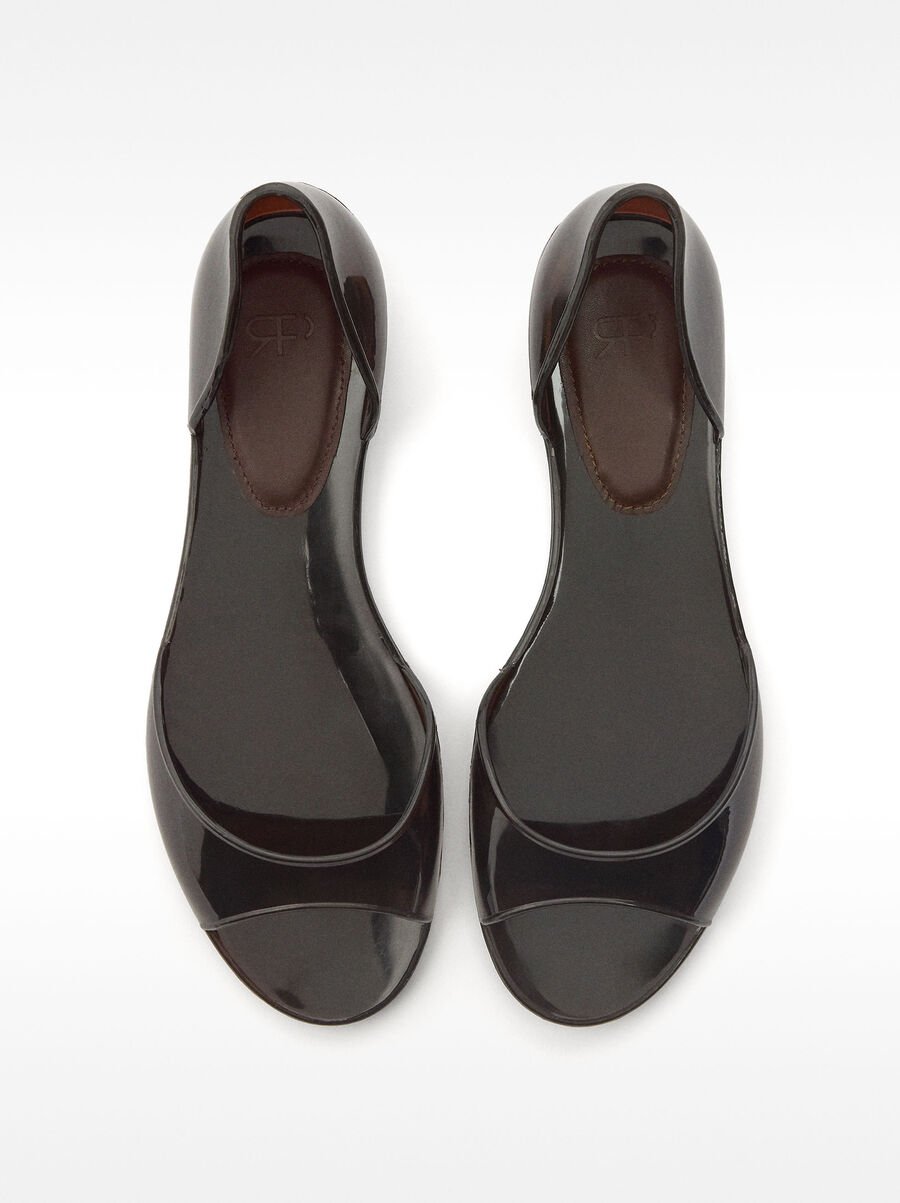 Flat jelly sandals