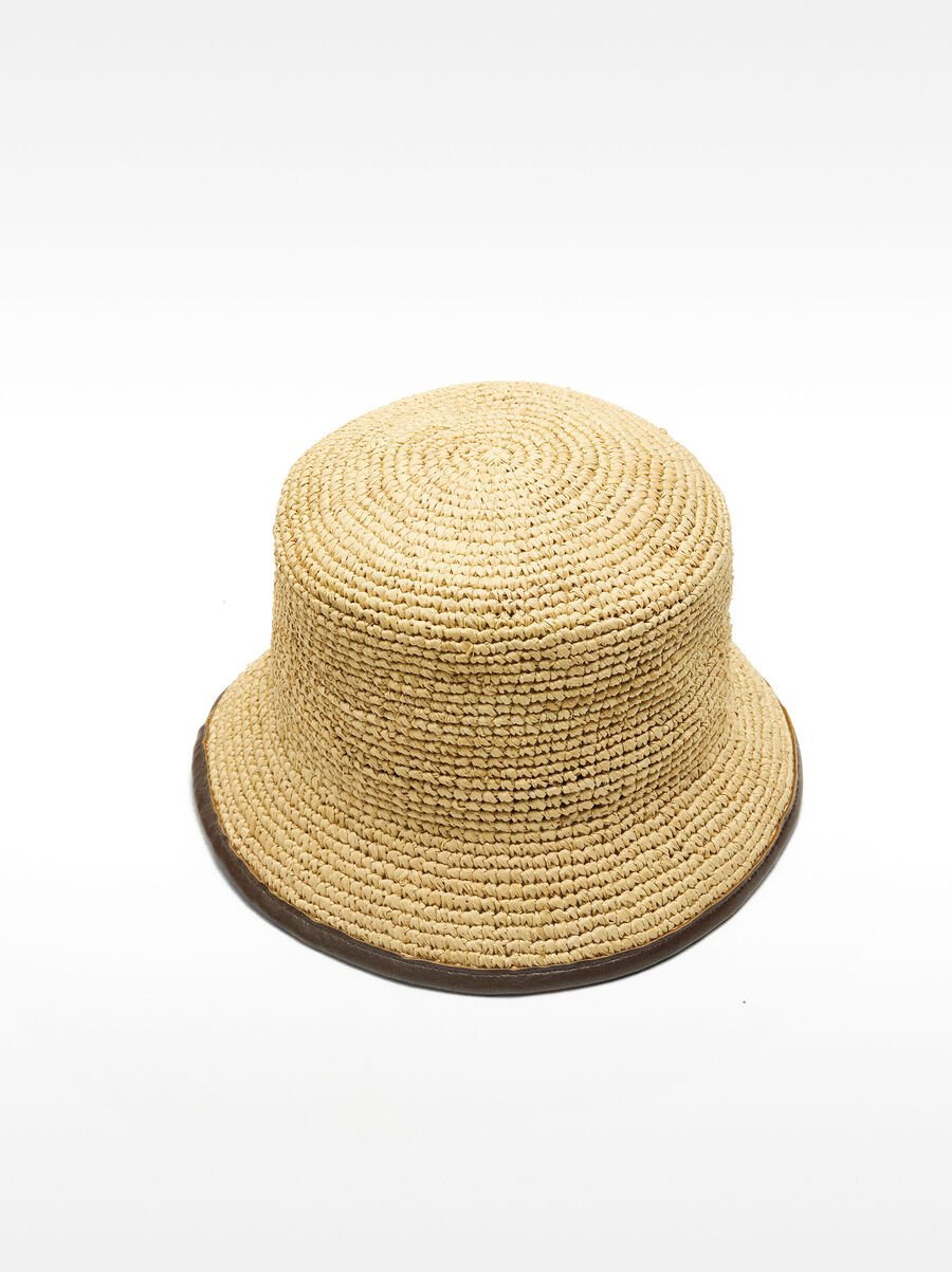 Cappello bucket in rafia