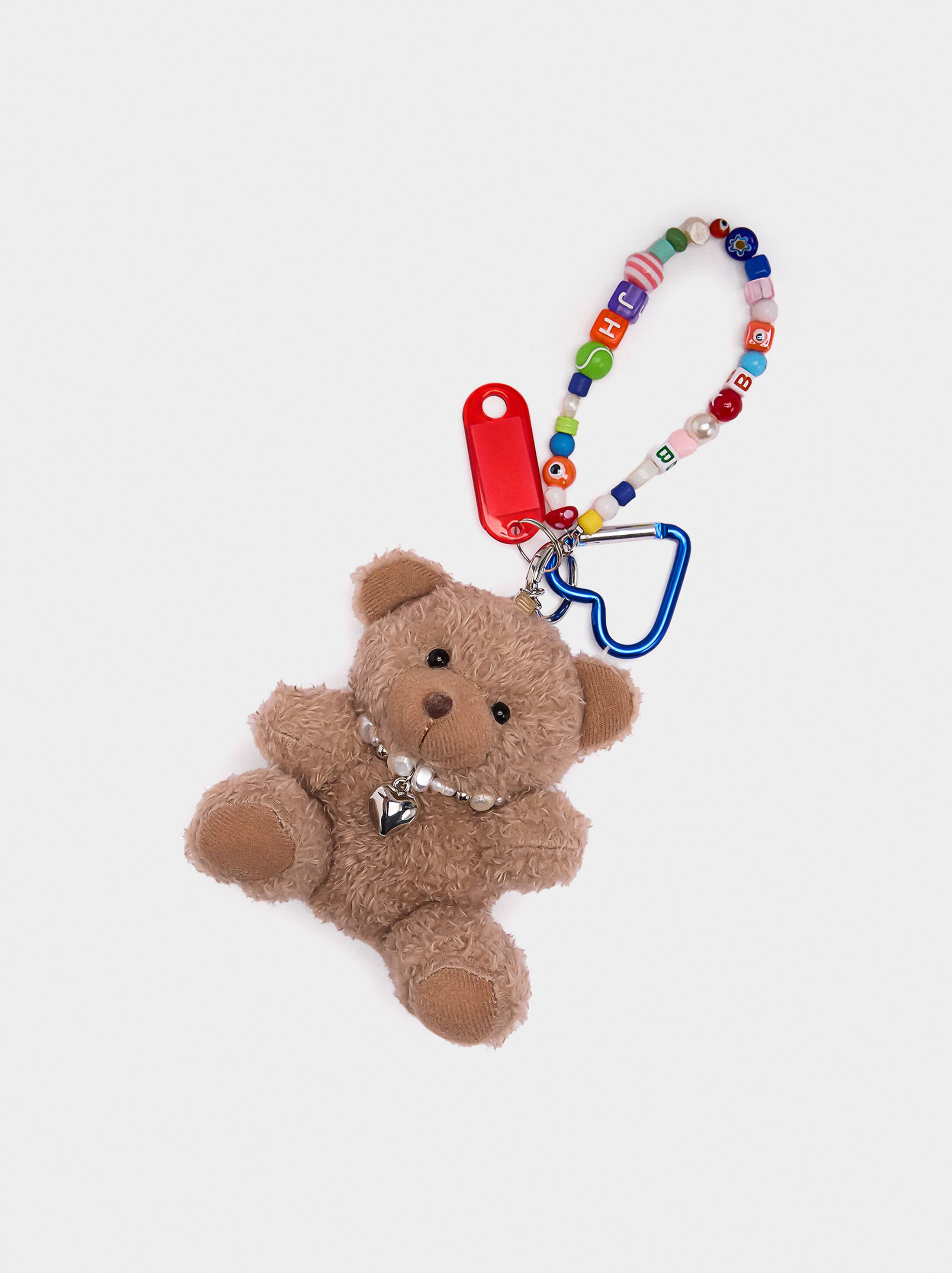 Keychain charm teddy bear with heart carabiner image number 1.0