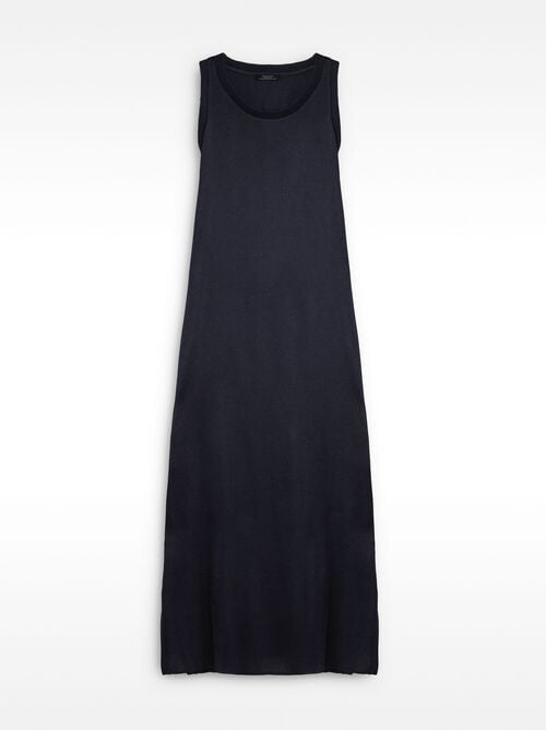 Plain flowy dress