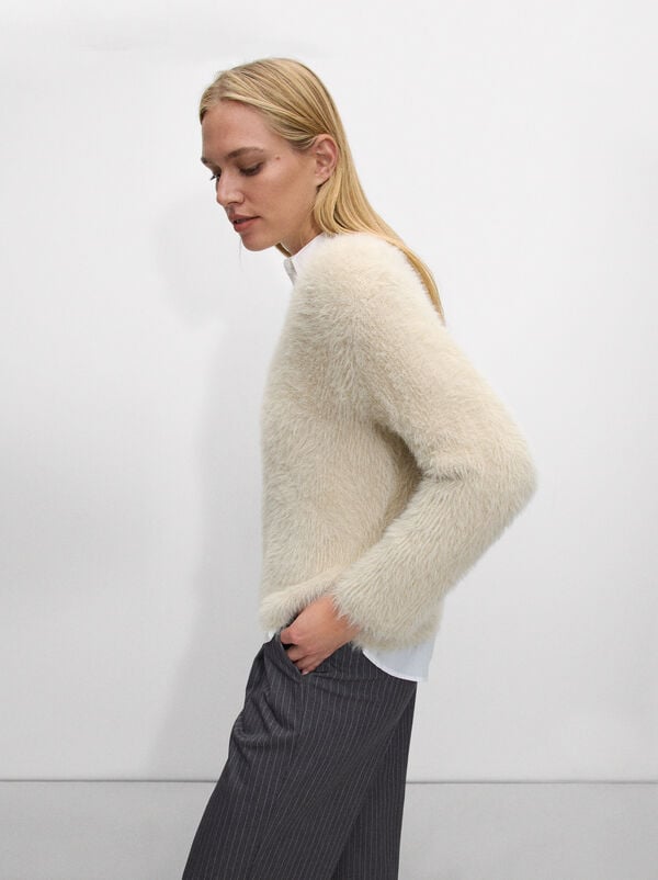 Sweater with a fur effect