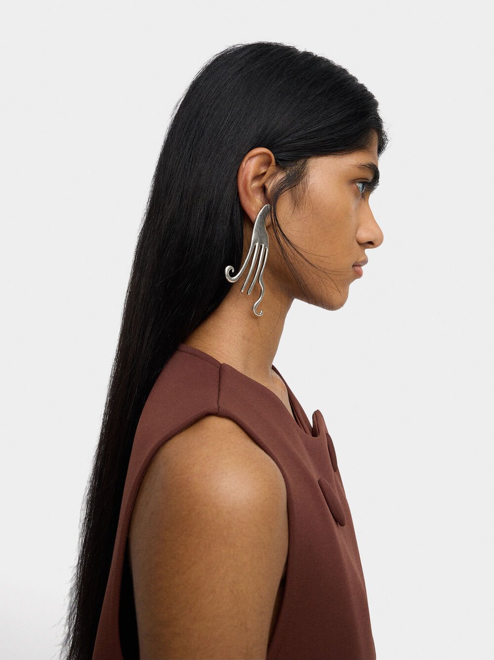 Asymmetrical earrings with fork and spoon