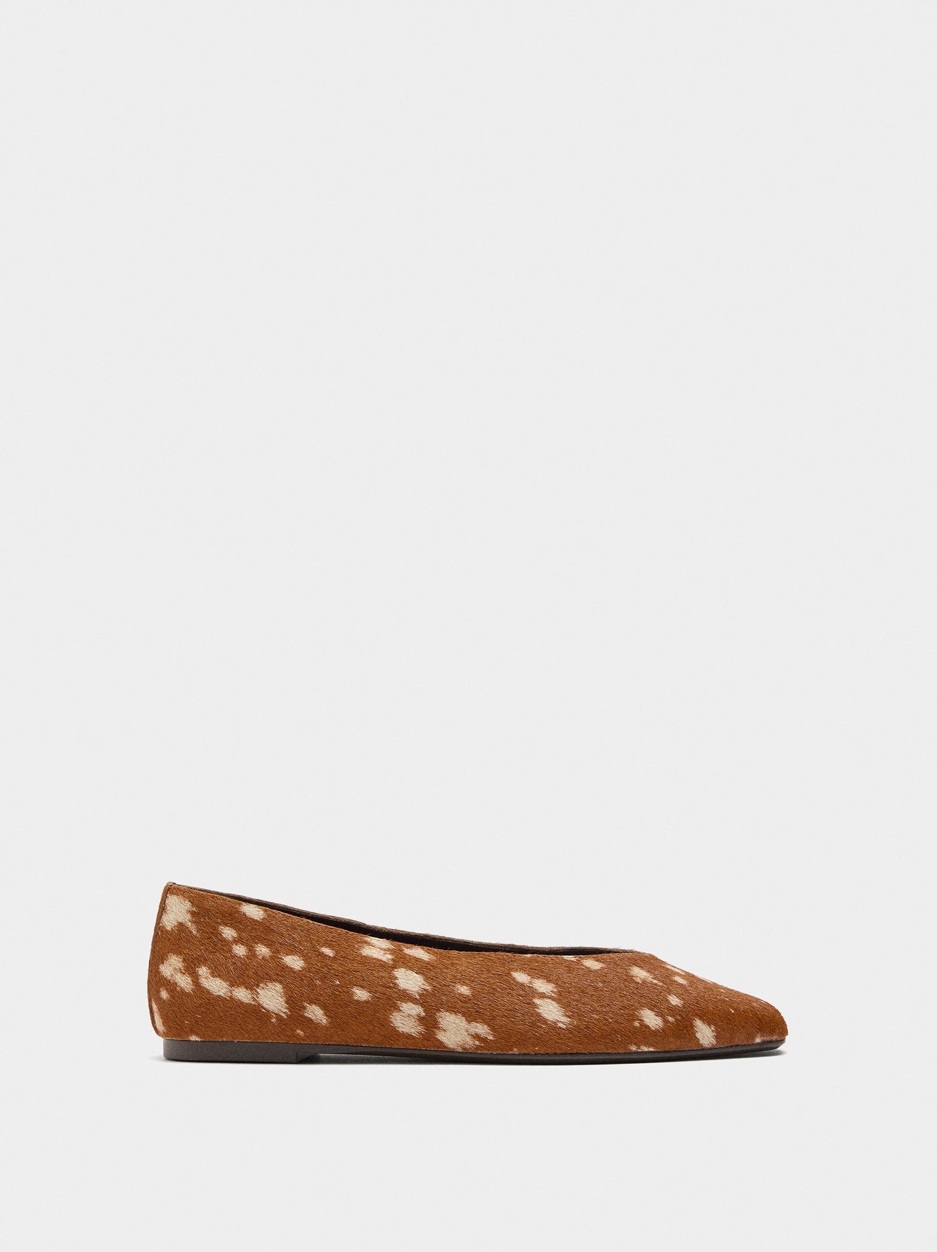 Animal print leather ballet flats image number 1.0