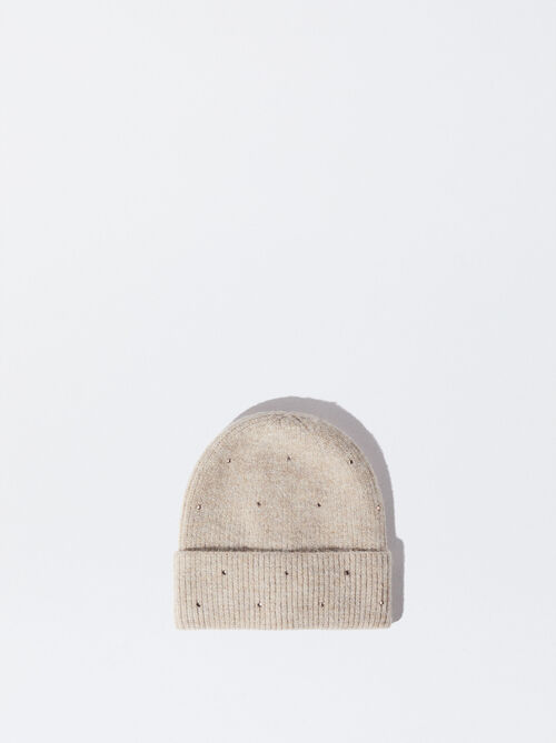 Knitted Cap With Rhinestones