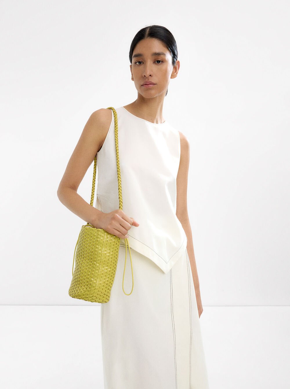 Braided leather bucket bag