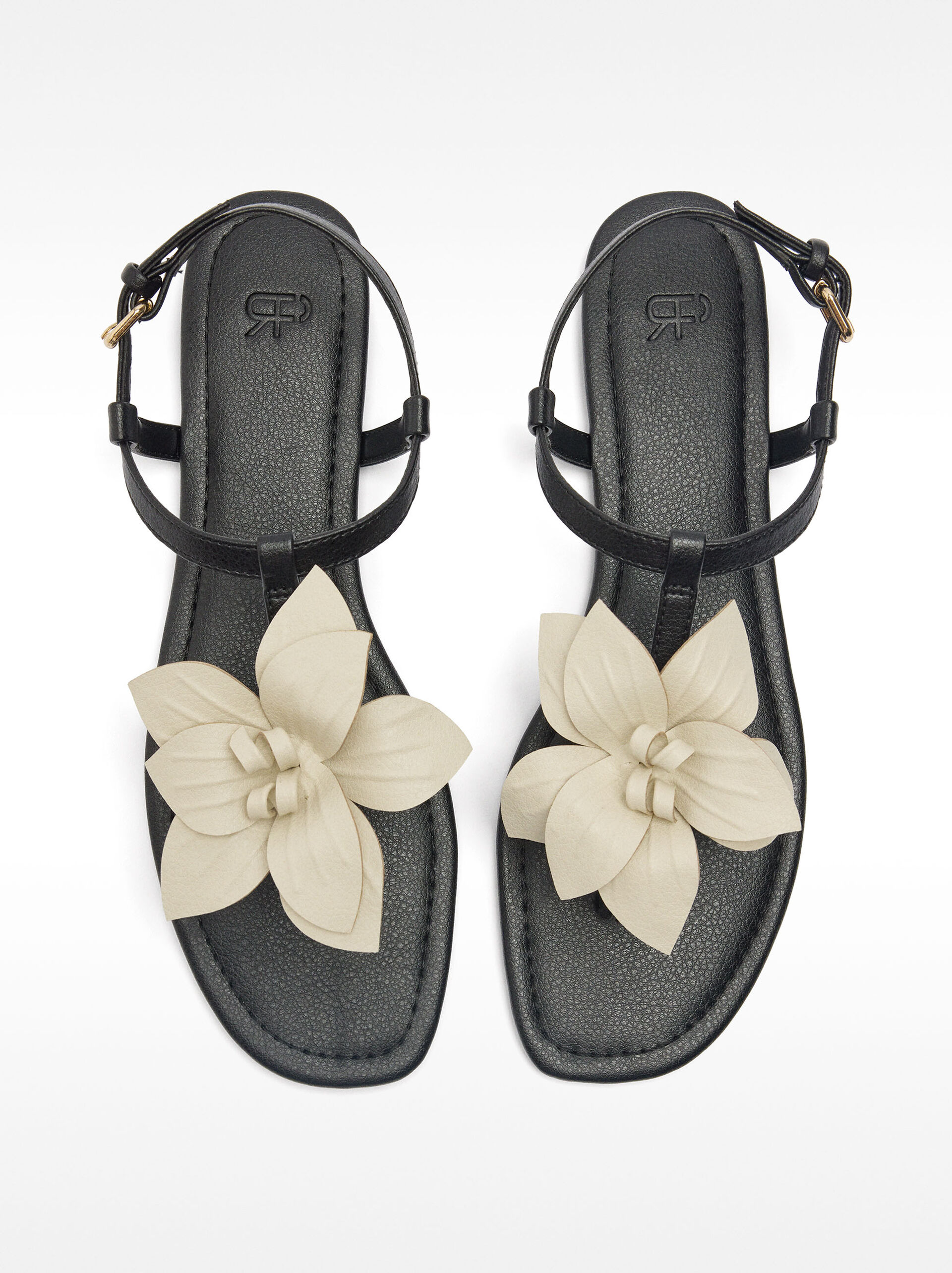 Flat sandals with flower image number 0.0