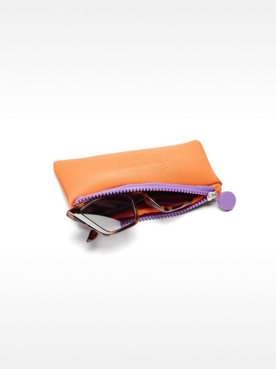 Cat eye sunglasses