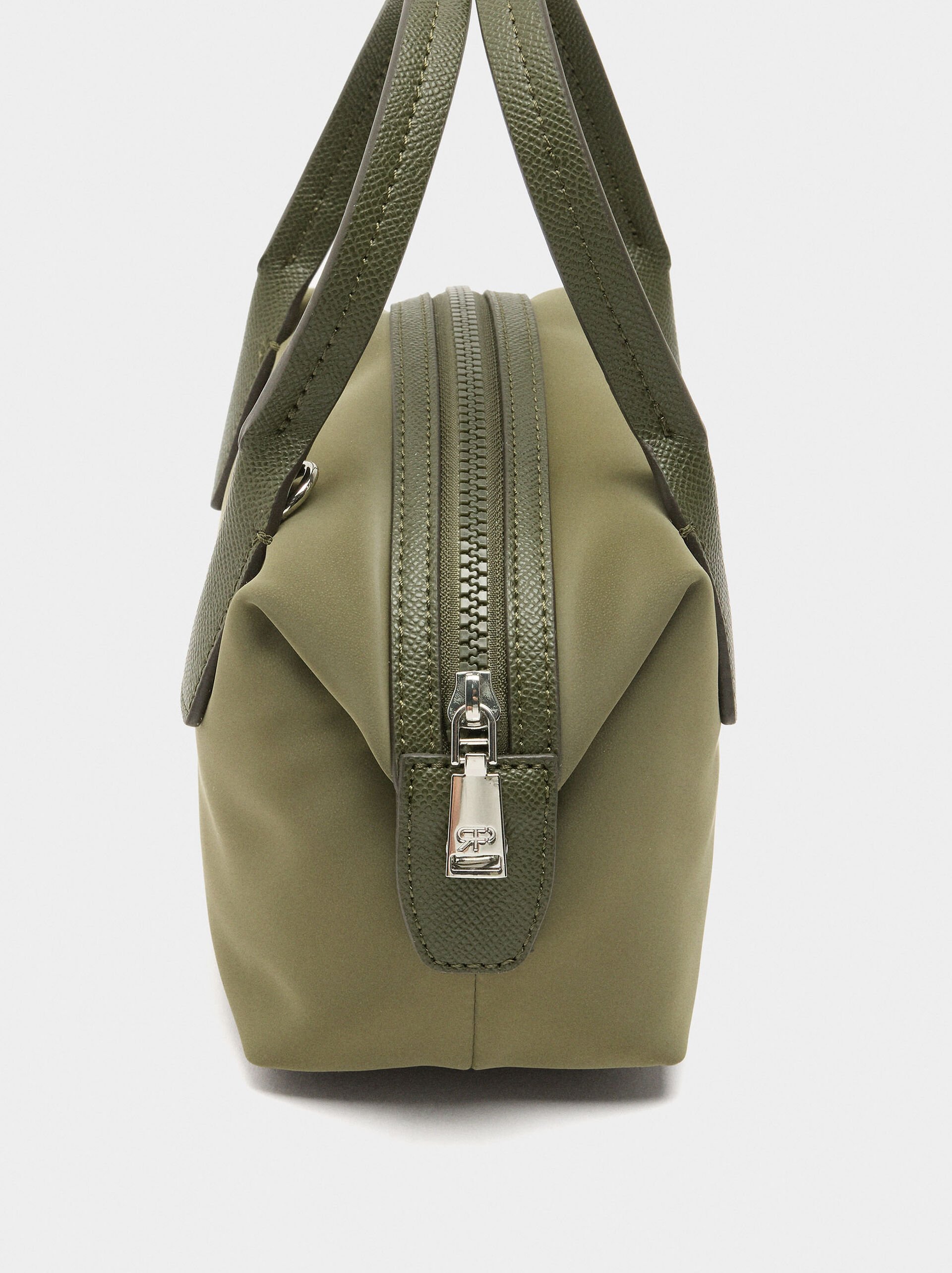 Bolso de mano de textura suave image number 5.0